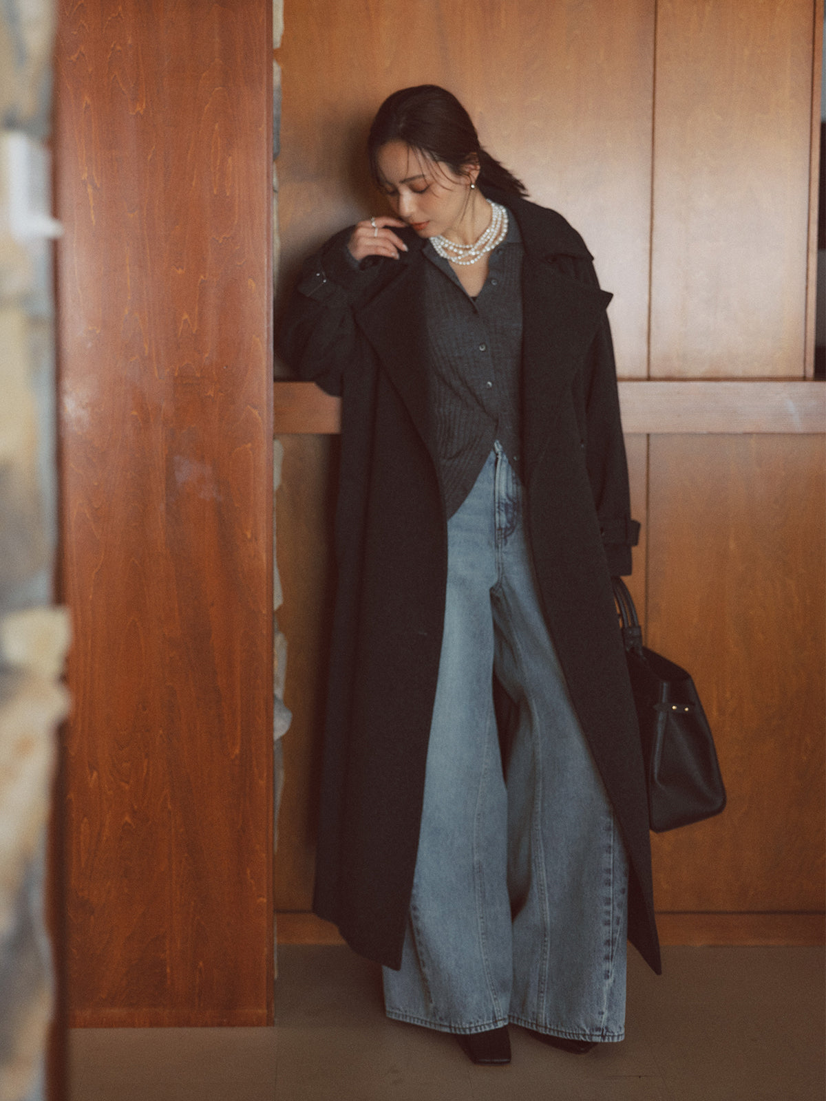 COLOR:CHARCOAL GREY