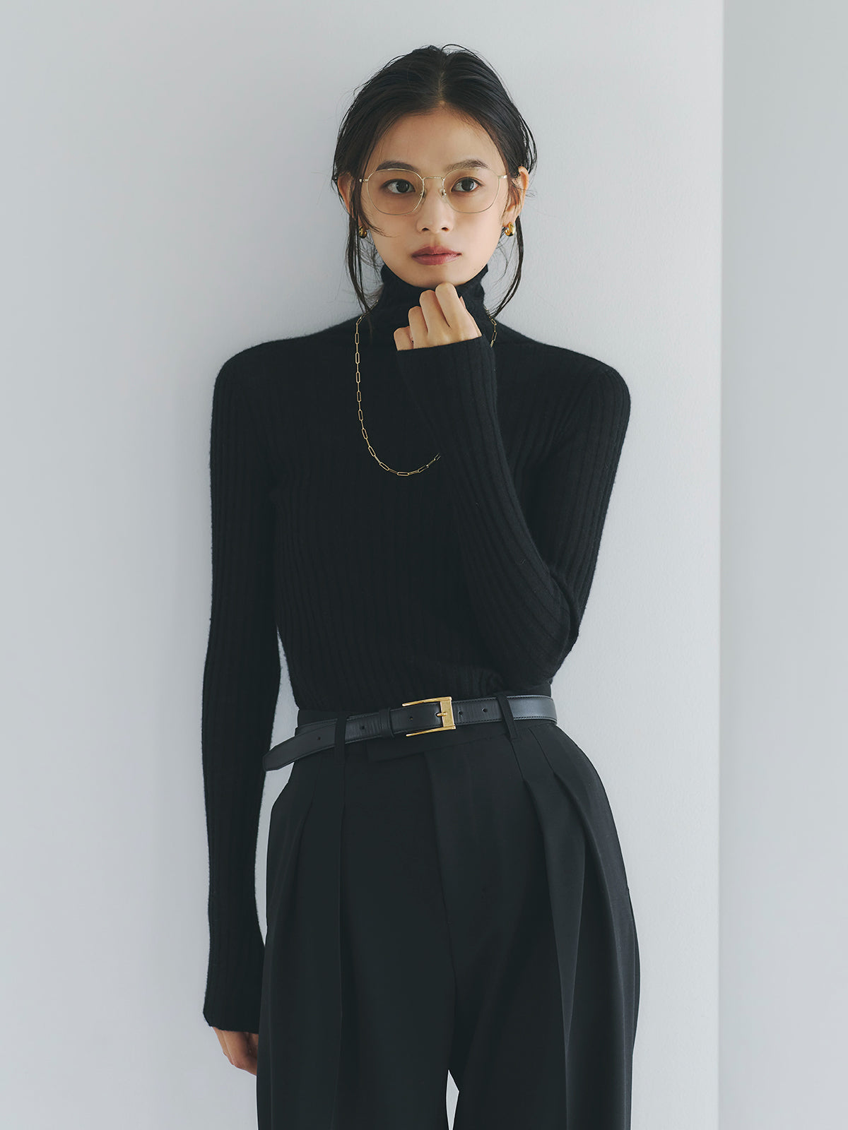 カシミヤ100シアータートルネックプルオーバー