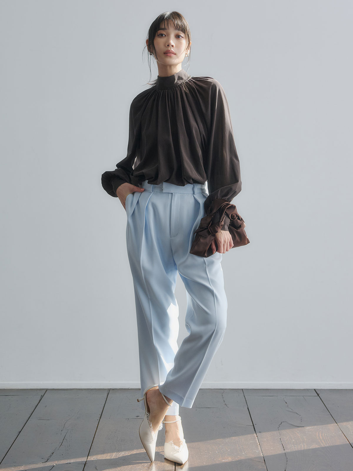 キュプラコットンボリュームブラウス