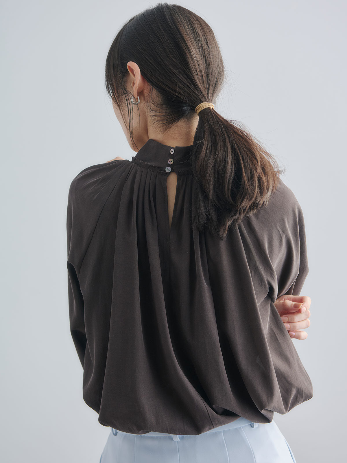 キュプラコットンボリュームブラウス