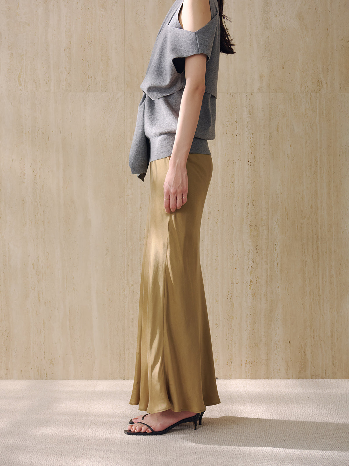 アシメニュアンスニットトップス