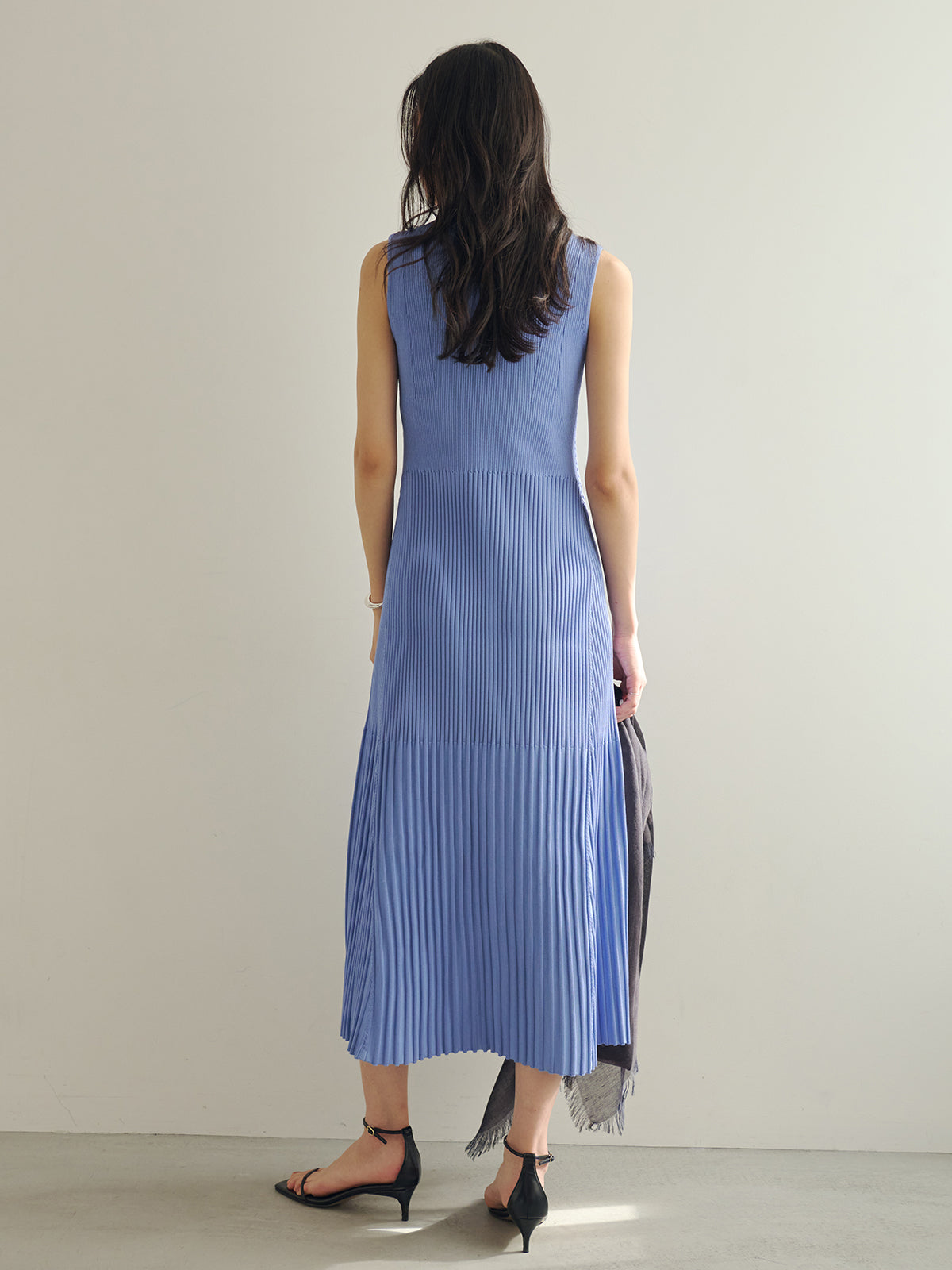 セミマーメイドニットワンピース