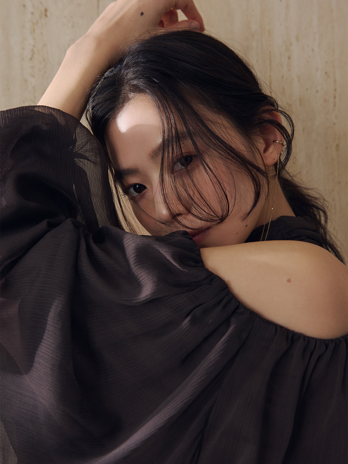 シフォンボリュームブラウス