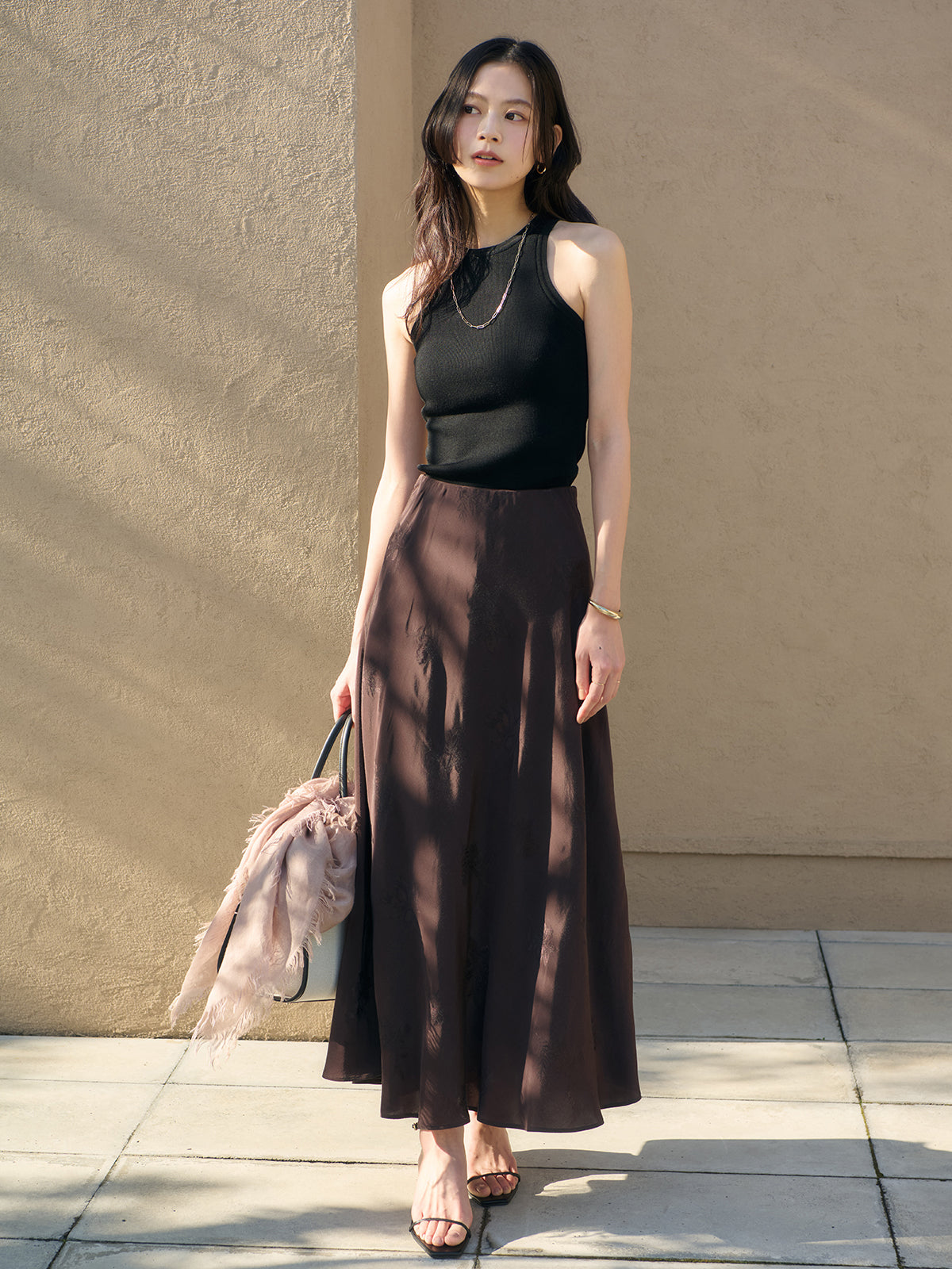 ブライトニットカップインタンクトップ