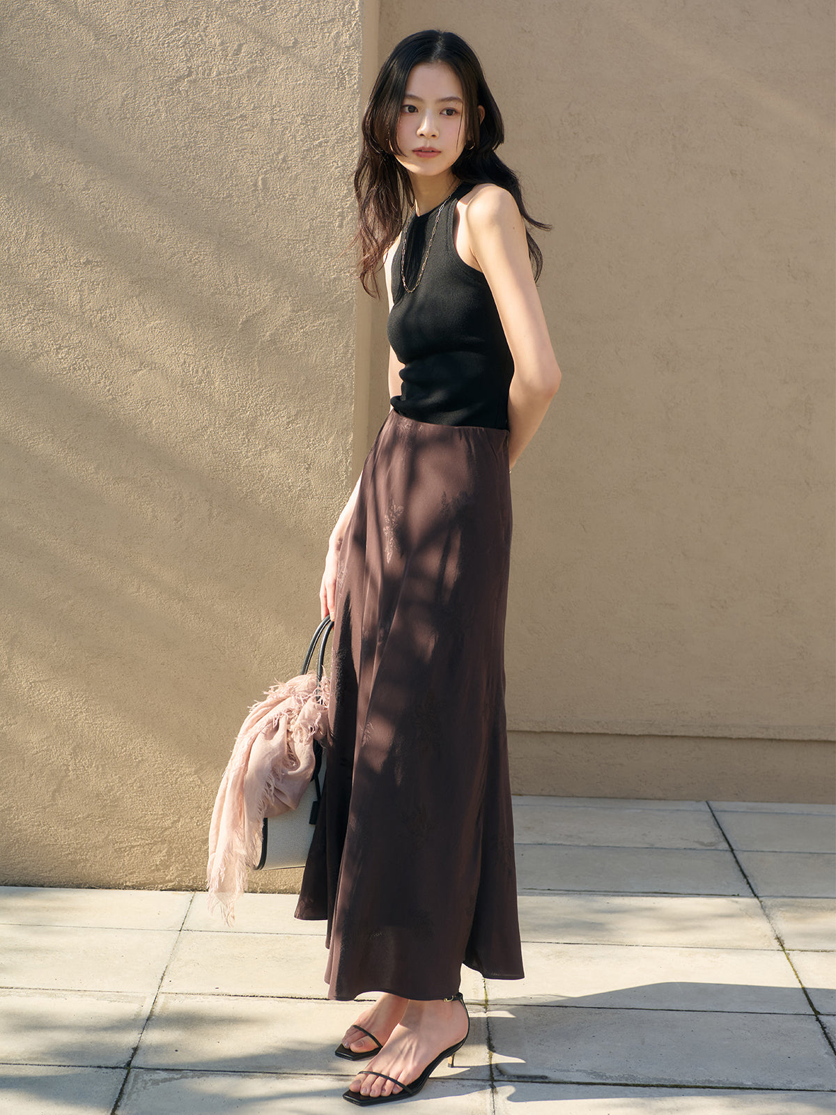 ブライトニットカップインタンクトップ