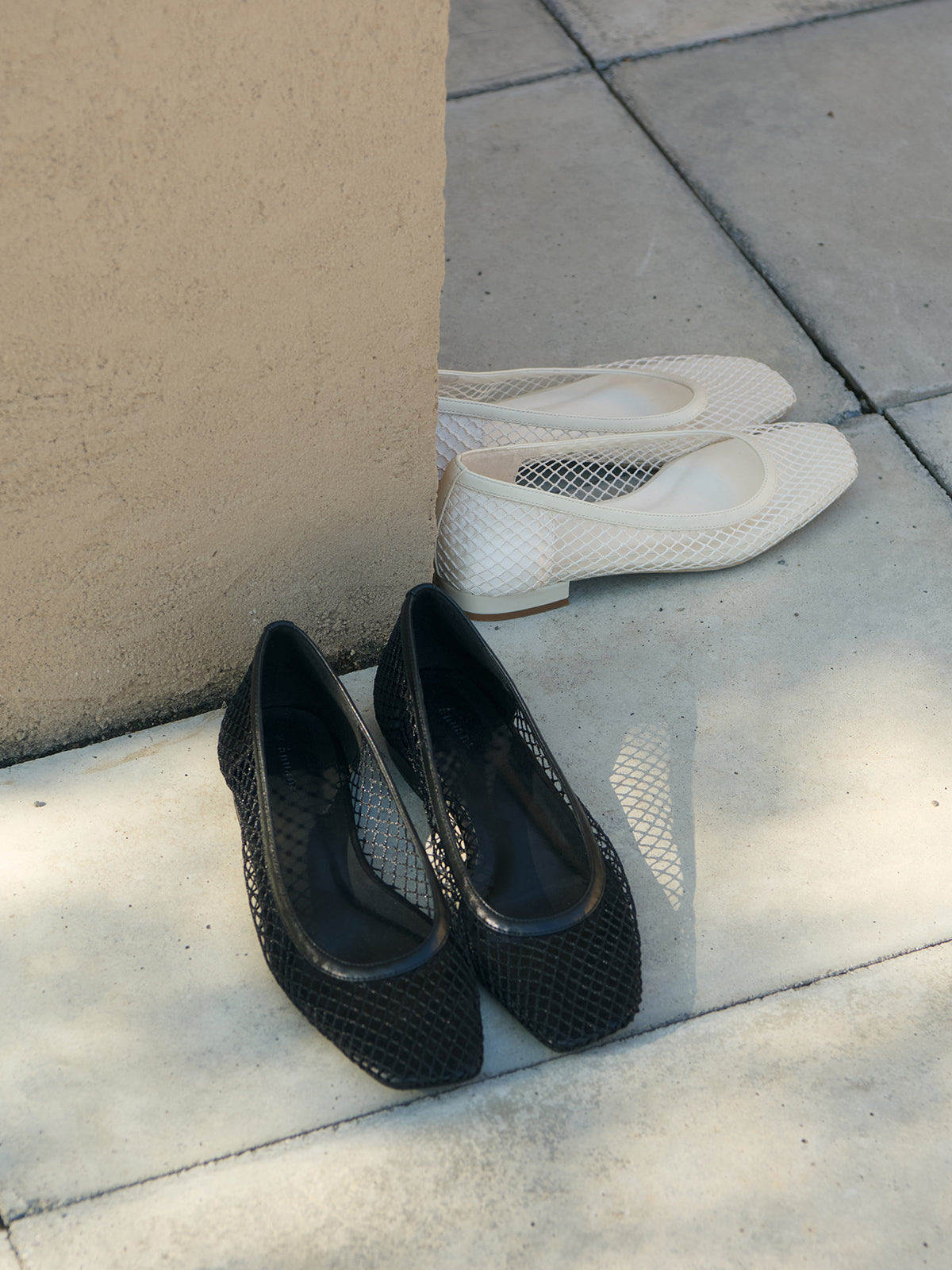 メッシュフラットパンプス