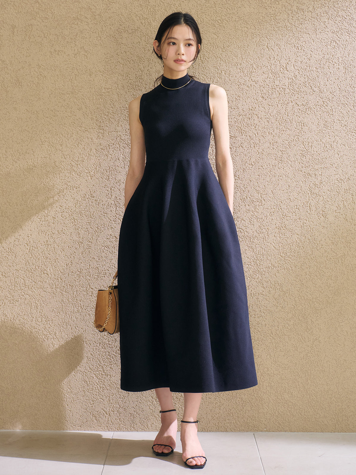 ホールガーメントフレアニットワンピース