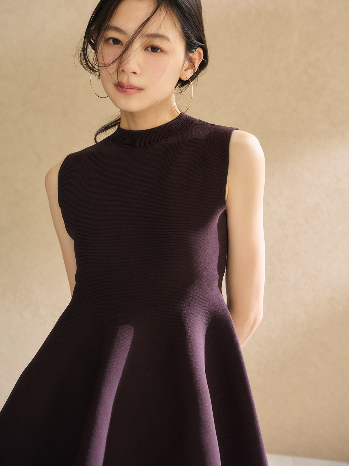 ホールガーメントペプラムニット