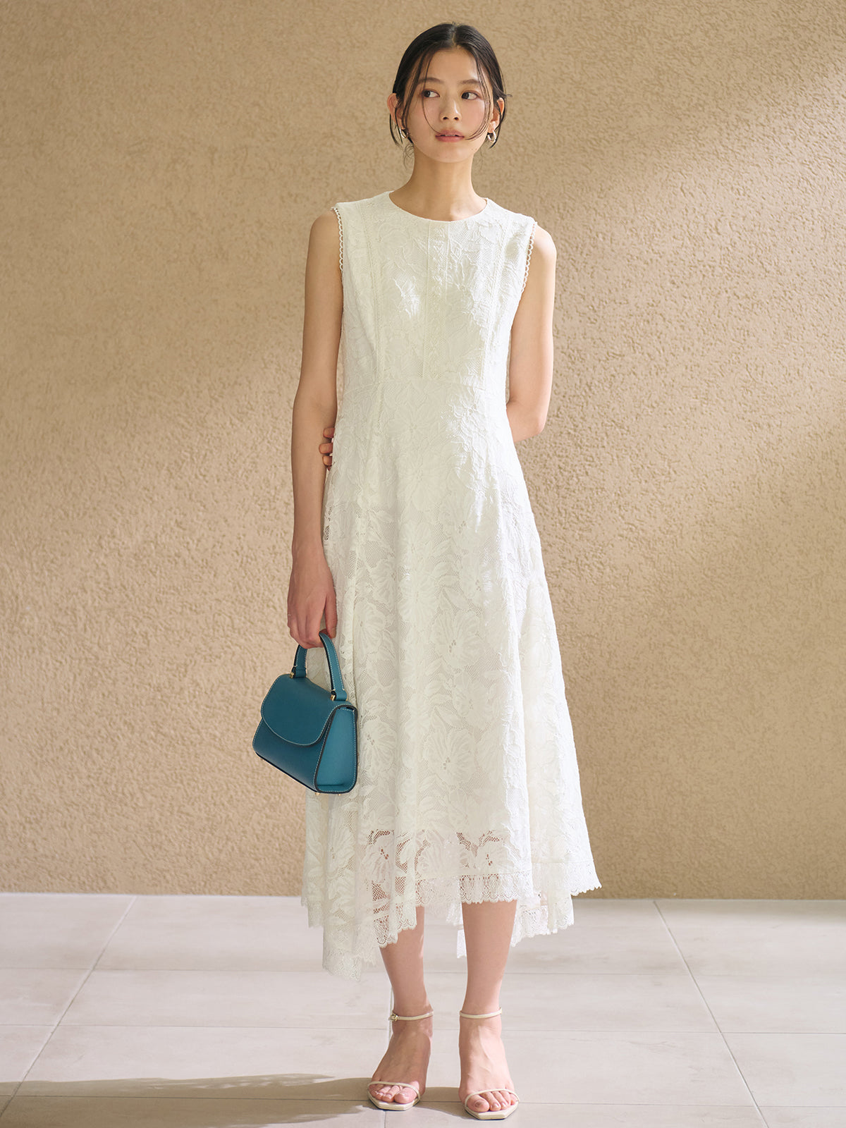 オーナメントレースワンピース