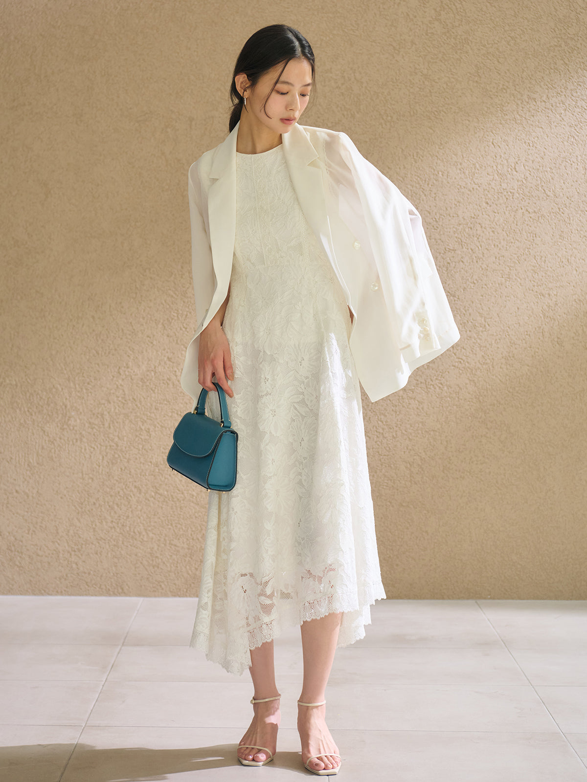 オーナメントレースワンピース