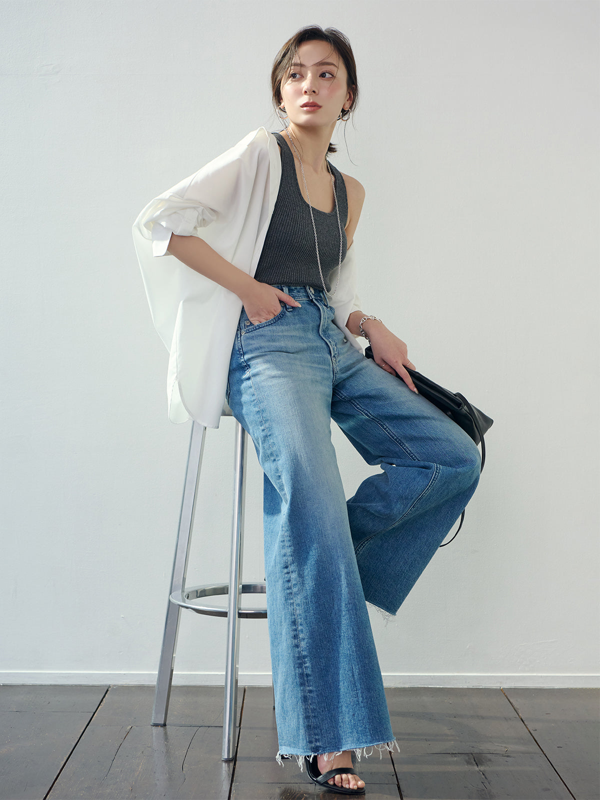 부클레 텔레코 컵 인 탱크탑