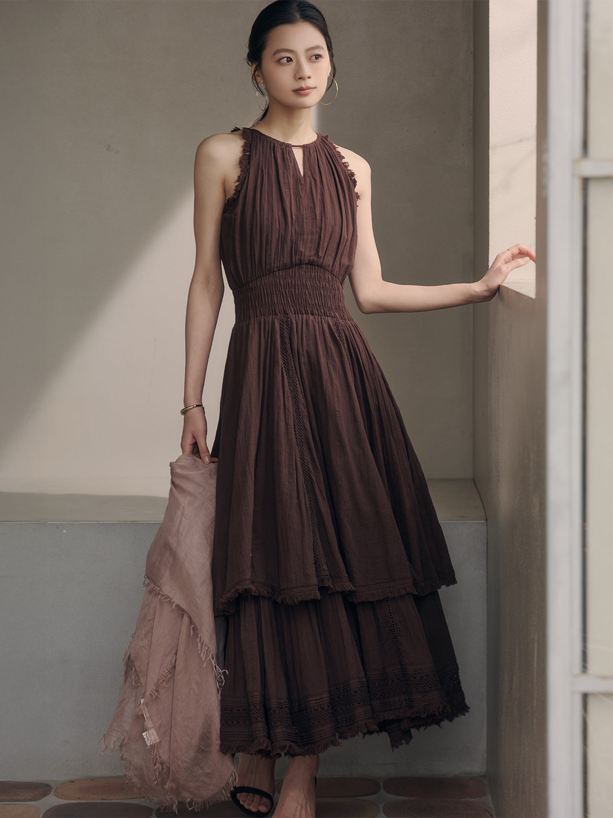 Indiaバックオープンティアードワンピース