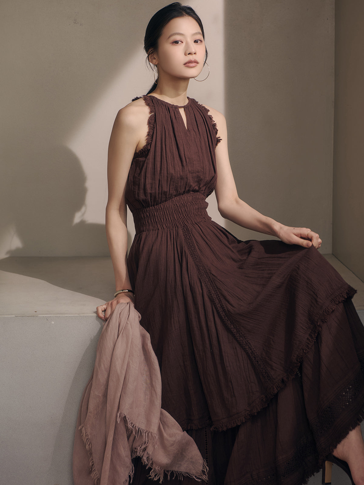 Indiaバックオープンティアードワンピース