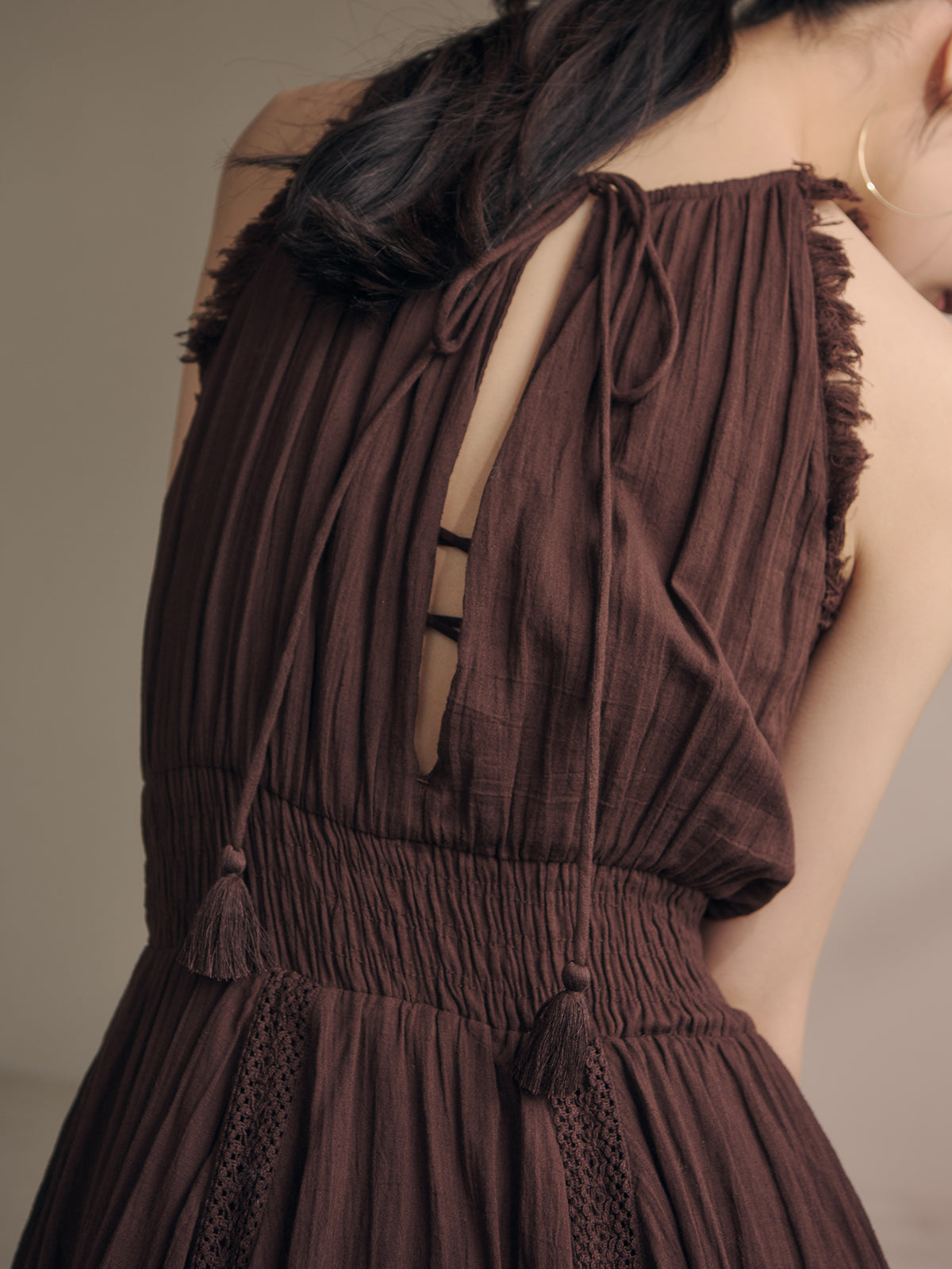 Indiaバックオープンティアードワンピース