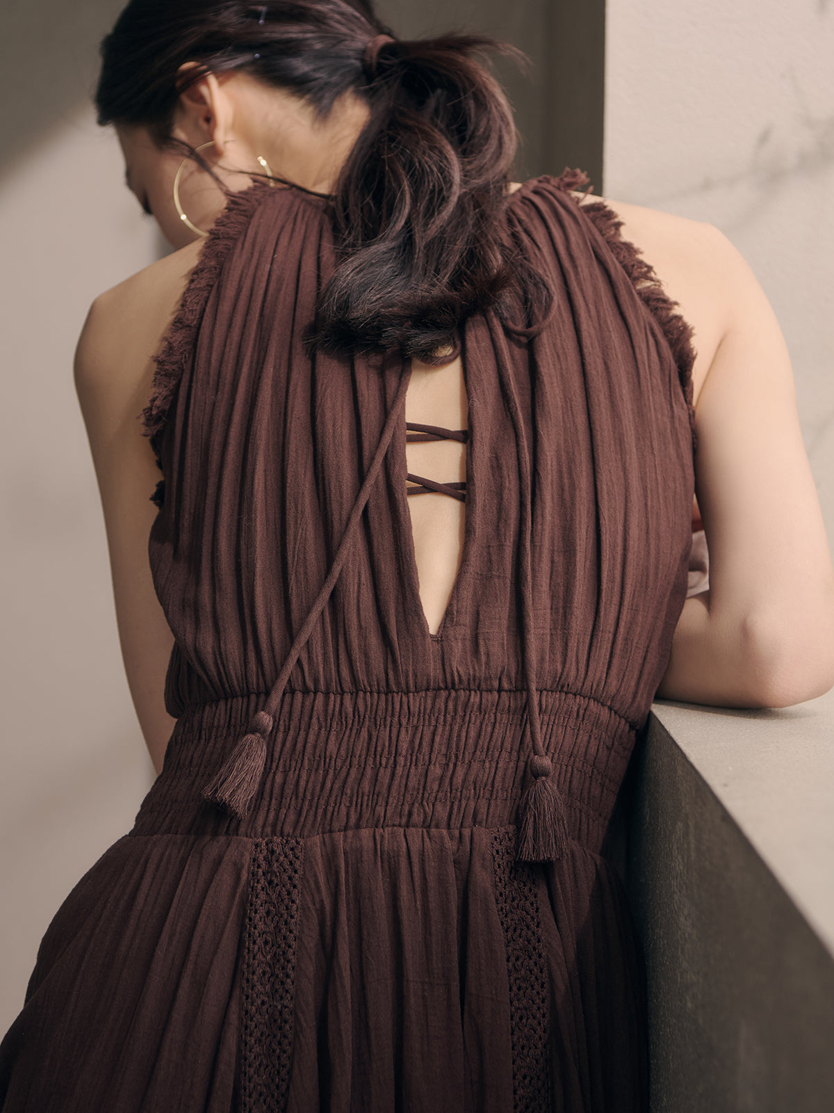 Indiaバックオープンティアードワンピース