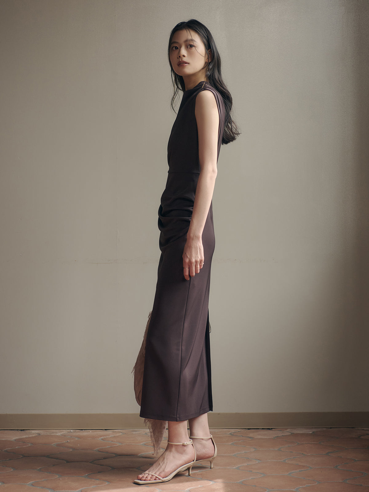 トリアセドレープナローワンピース