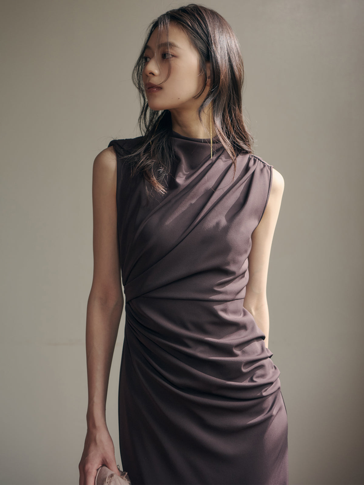 トリアセドレープナローワンピース