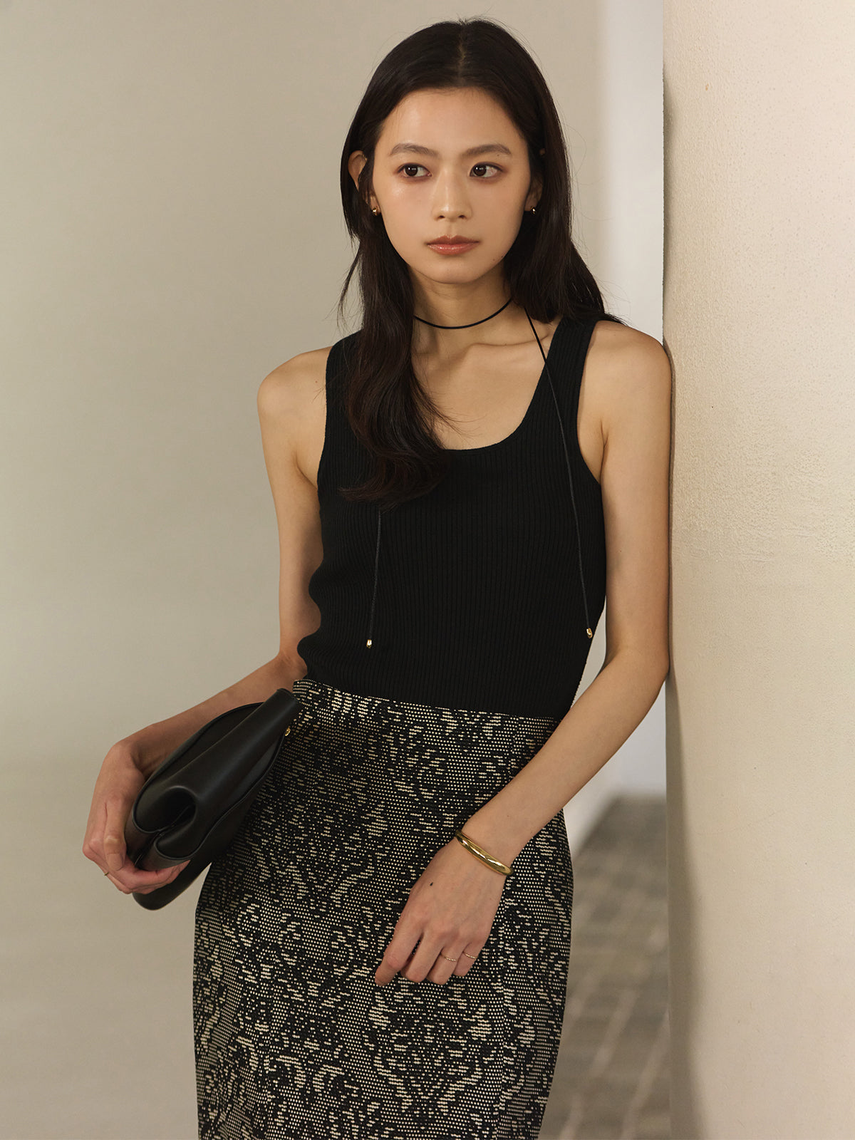 MODEL:172cm COLOR:BLACK SIZE:F