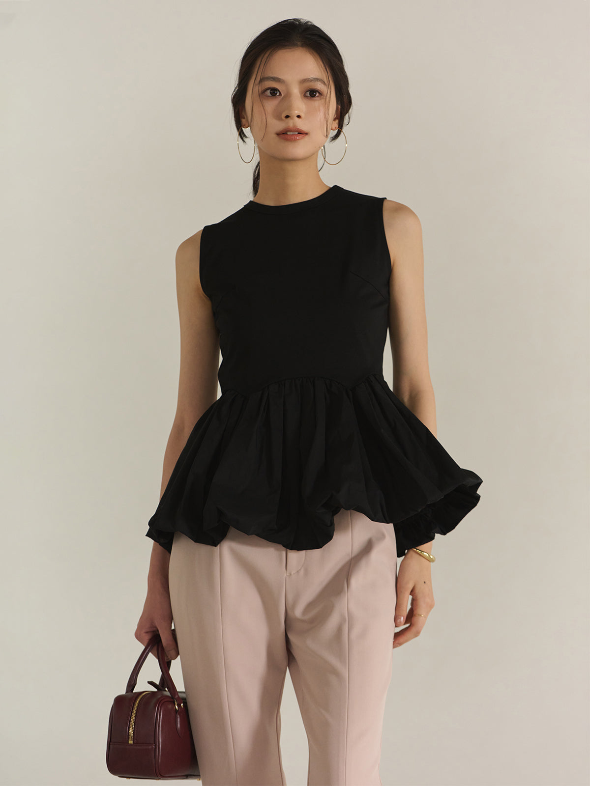 MODEL:172cm COLOR:BLACK SIZE:F