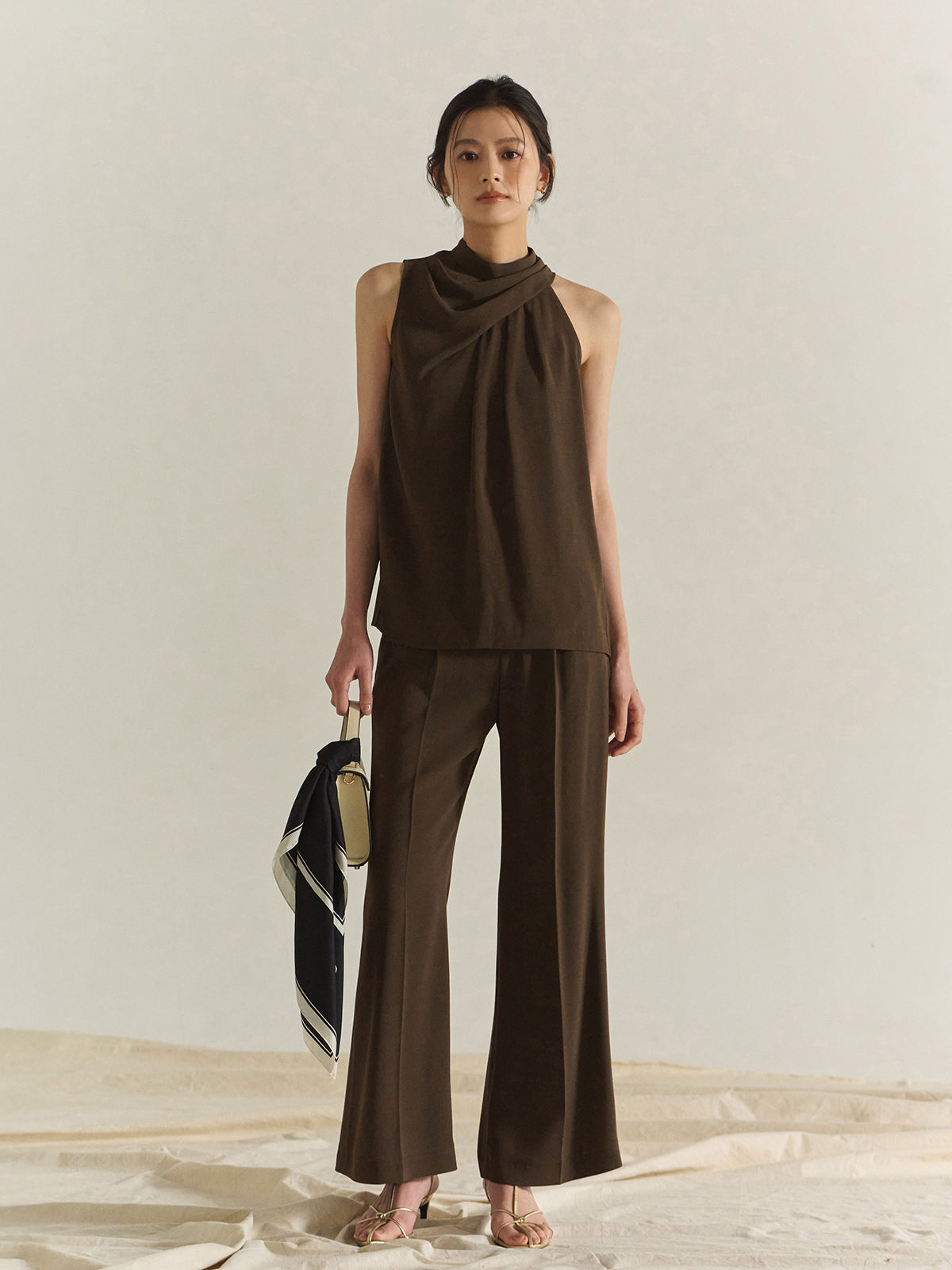 Halter ánuans Neck Top