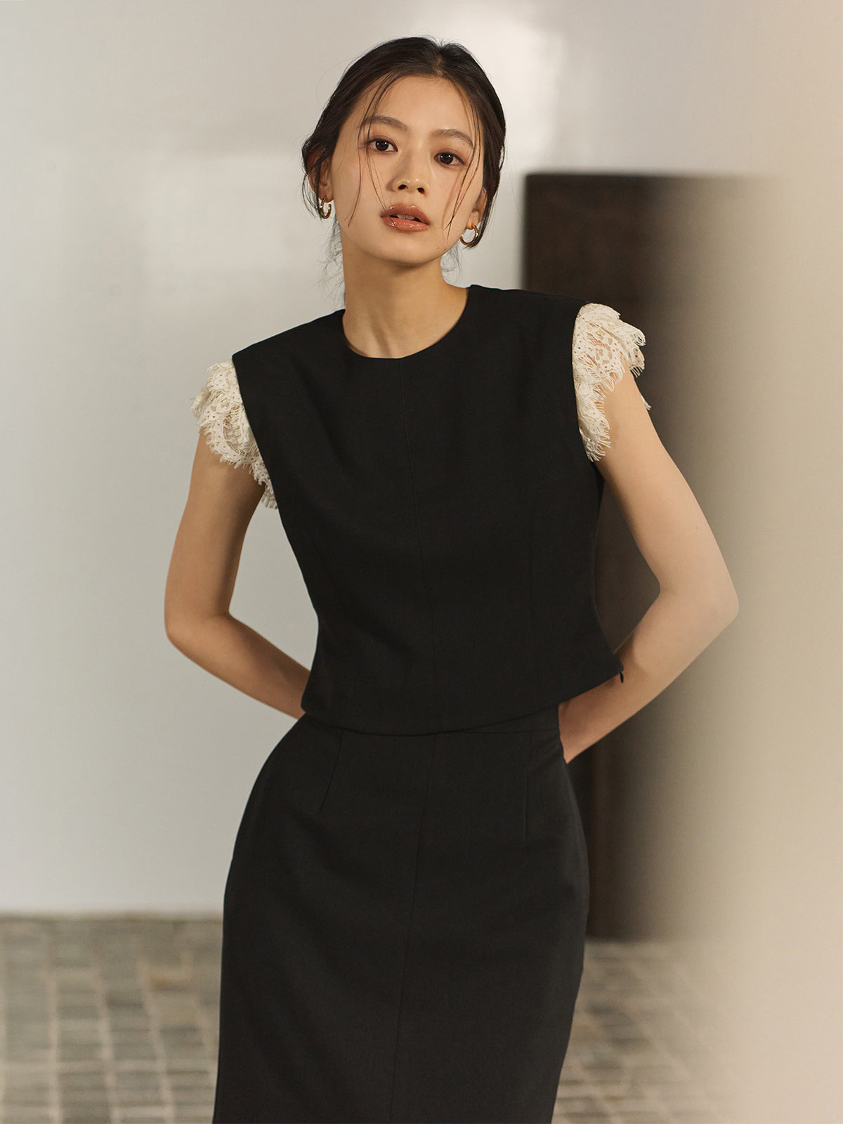 MODEL:172cm COLOR:BLACK SIZE:F