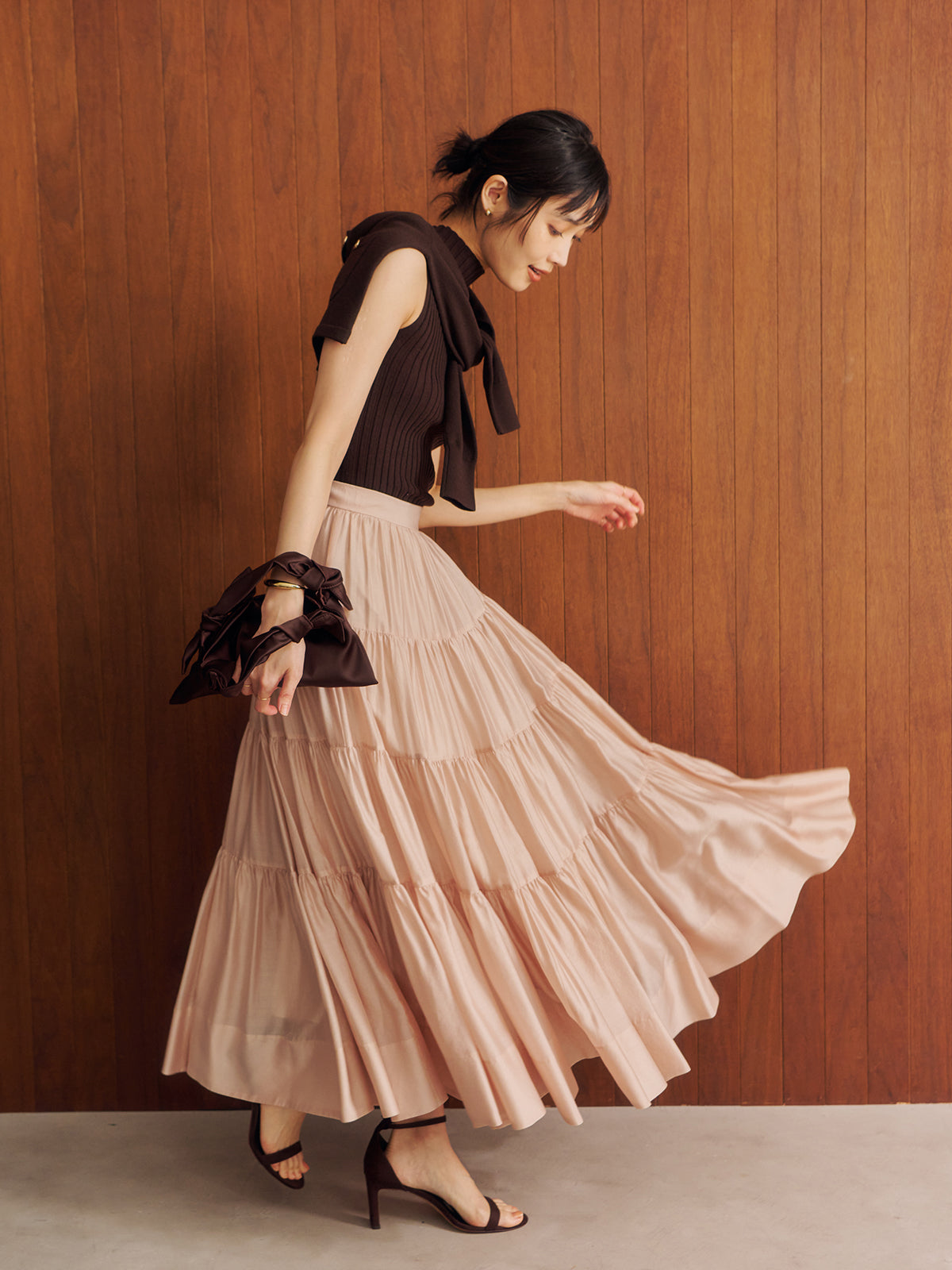 MODEL:172cm COLOR:PINK BEIGE SIZE:2