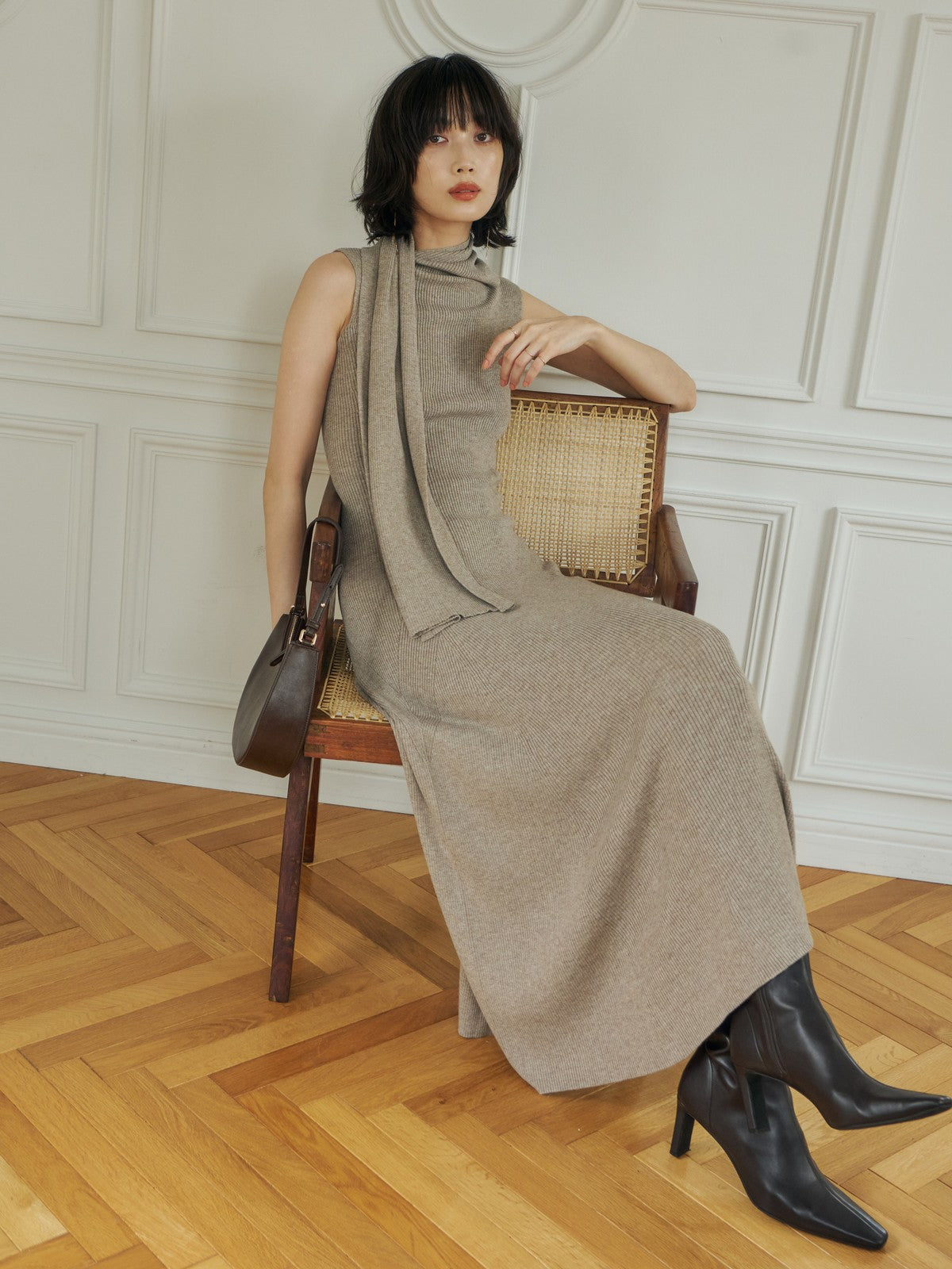 MODEL:172cm COLOR:BEIGE SIZE:2
