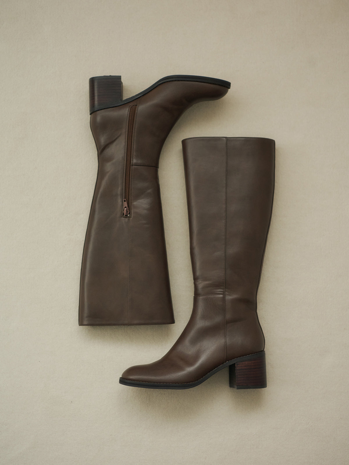 COLOR:BROWN