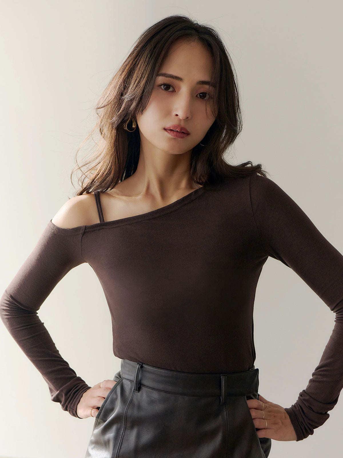MODEL:160cm COLOR:BROWN SIZE:F