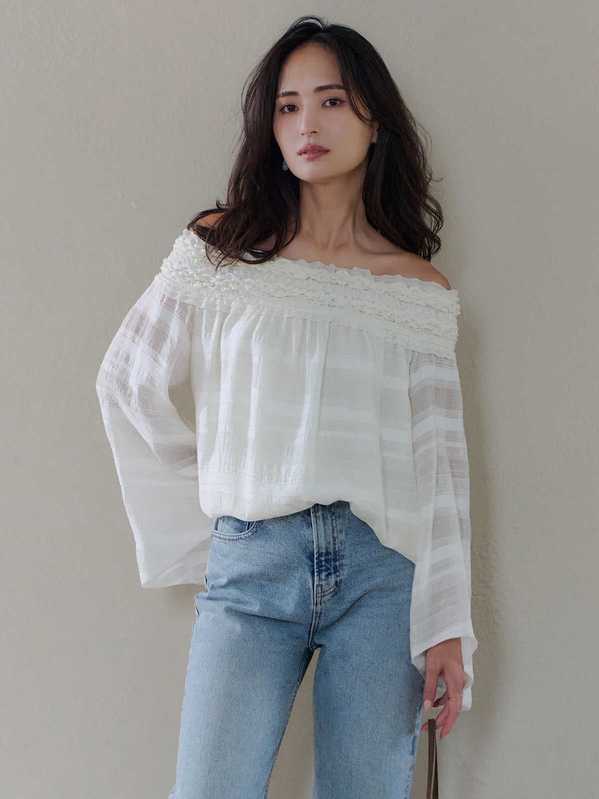 MODEL:160cm COLOR:IVORY SIZE:F