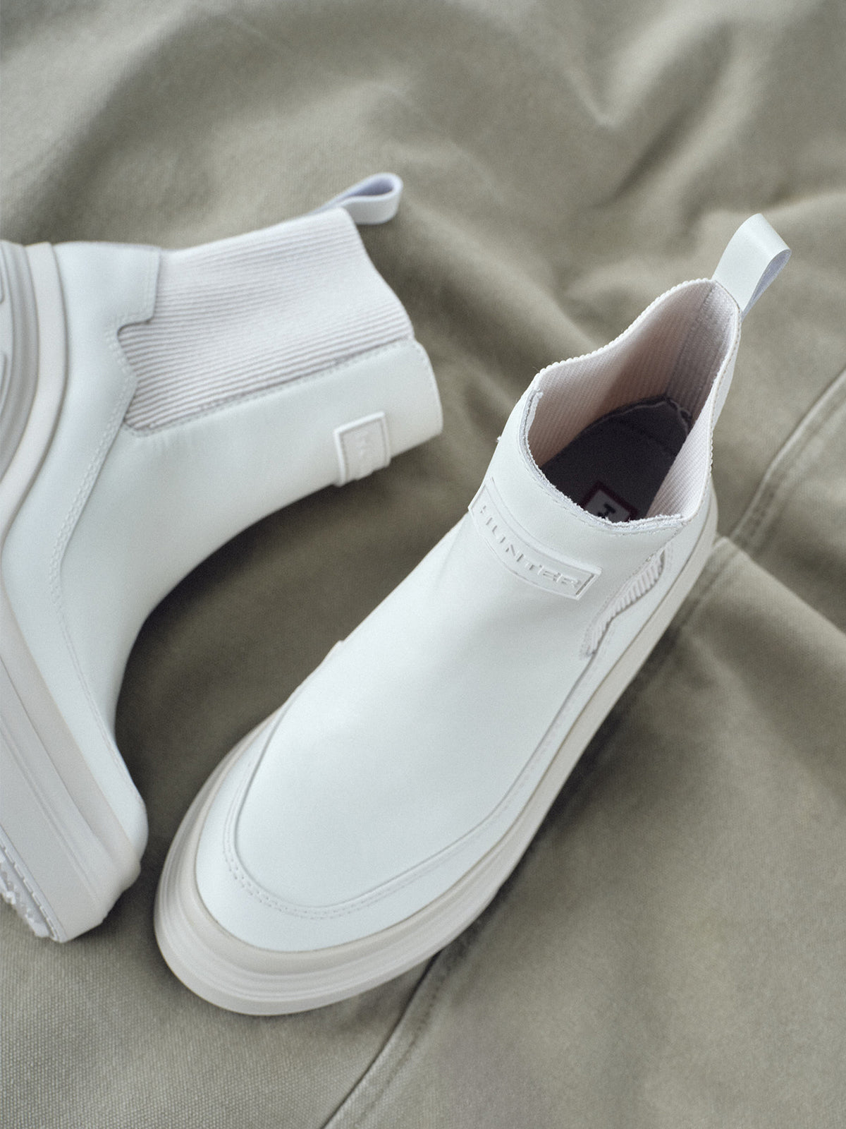 【HUNTER for anuans】REFINED EXPLORER HEEL CHELSEA BOOT