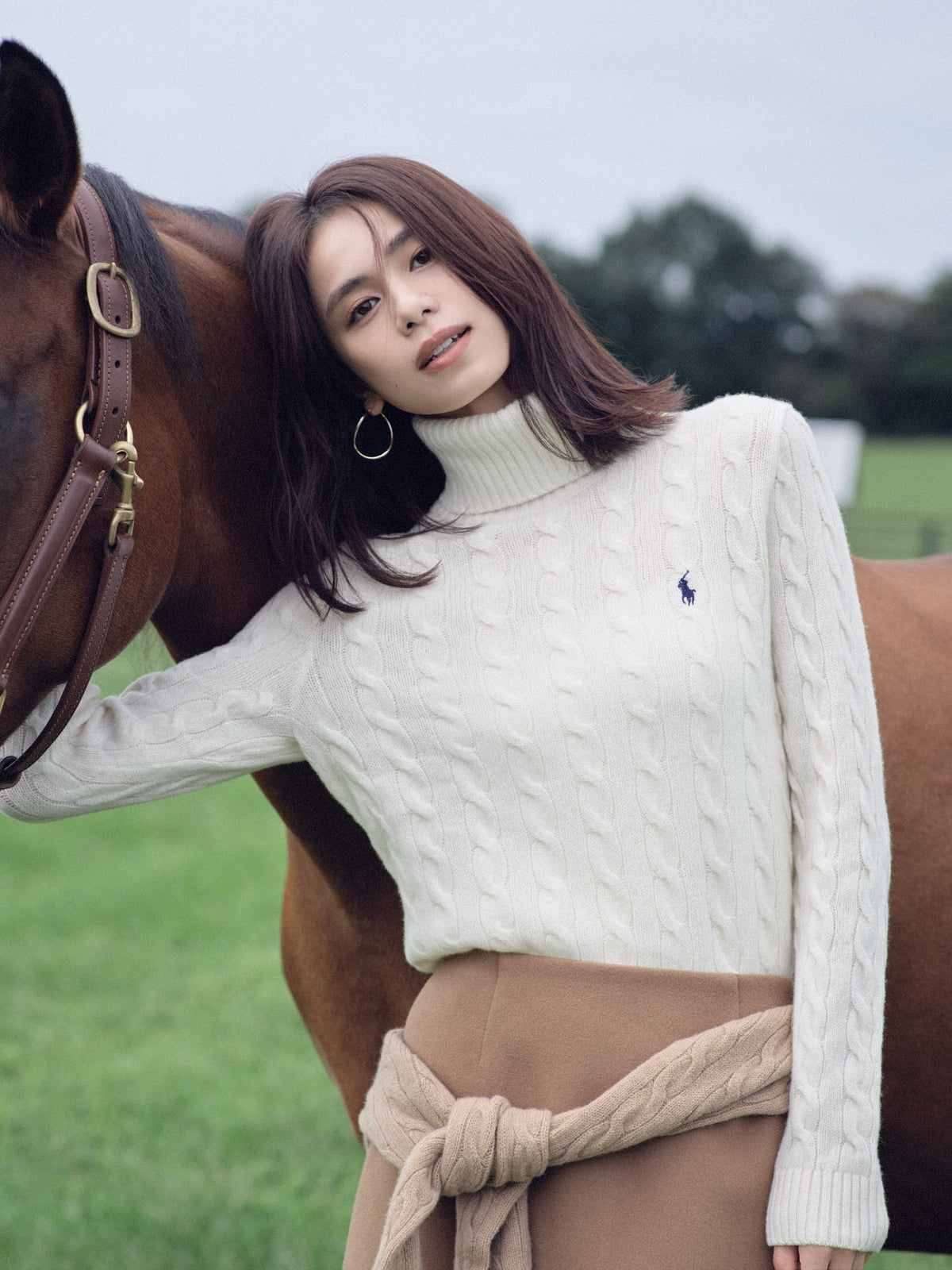 MODEL:173cm COLOR:CREAM SIZE:M