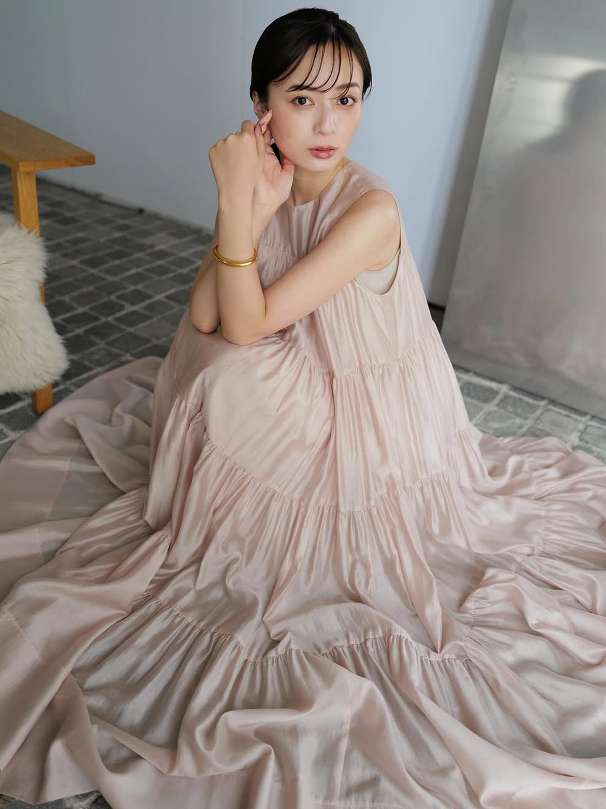 テンセルリッチオーガンティアードワンピース