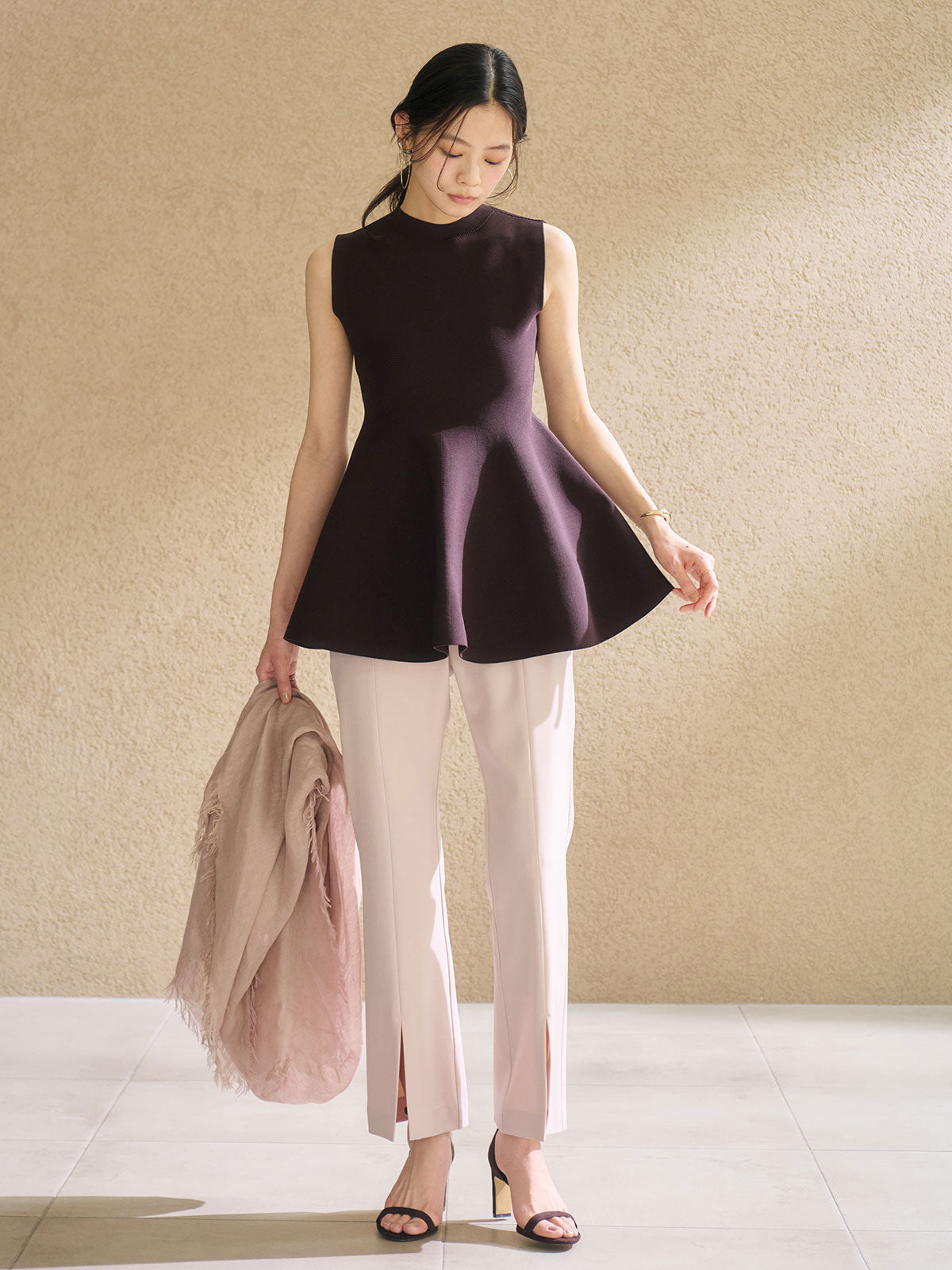 スリムフレアパンツ