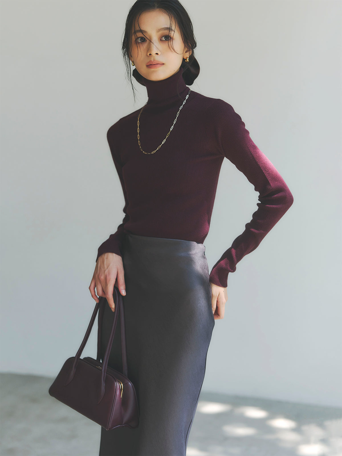 シルクカシミアブレンドフィットリブタートルニット