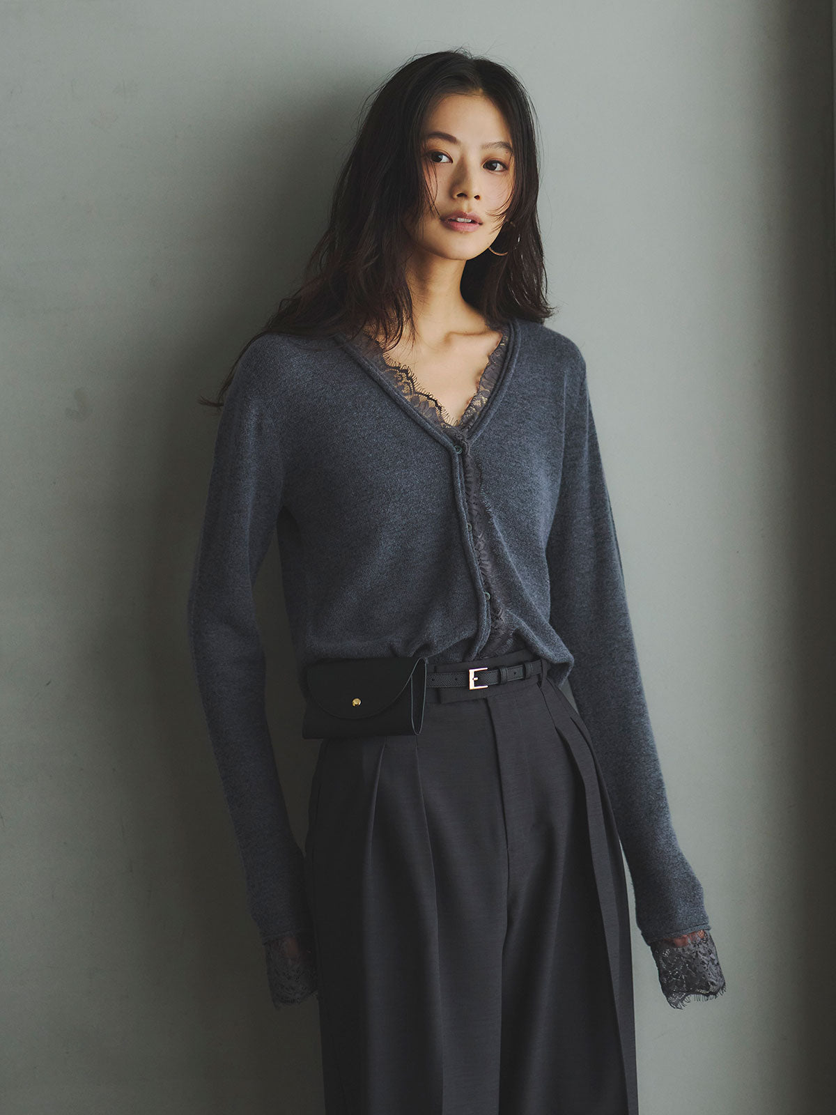 睫毛蕾絲修飾針織衫