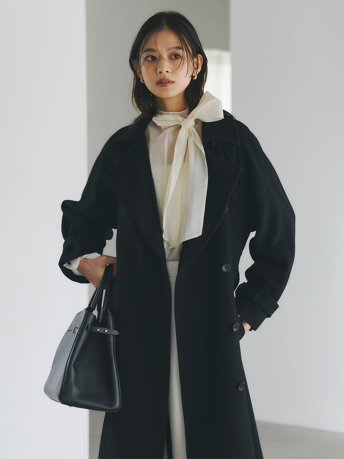 ウールトレンチコート