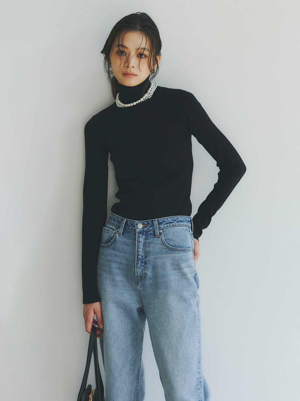 シルクカシミアブレンドフィットリブタートルニット