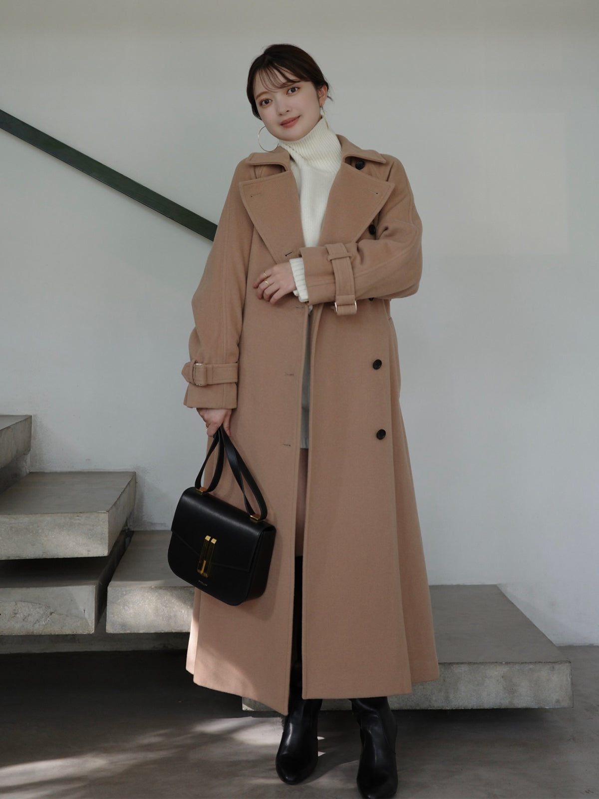 ウールトレンチコート