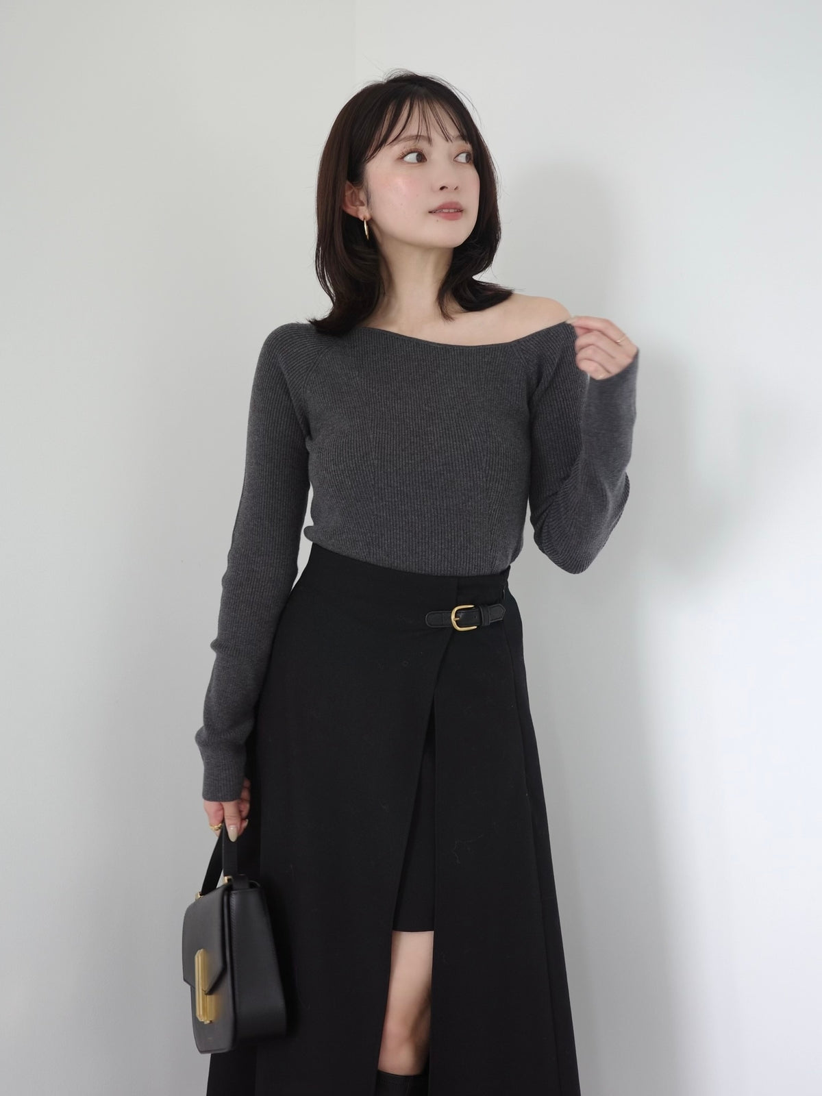 シルクカシミヤブレンドフィットリブアシンメトリーニット