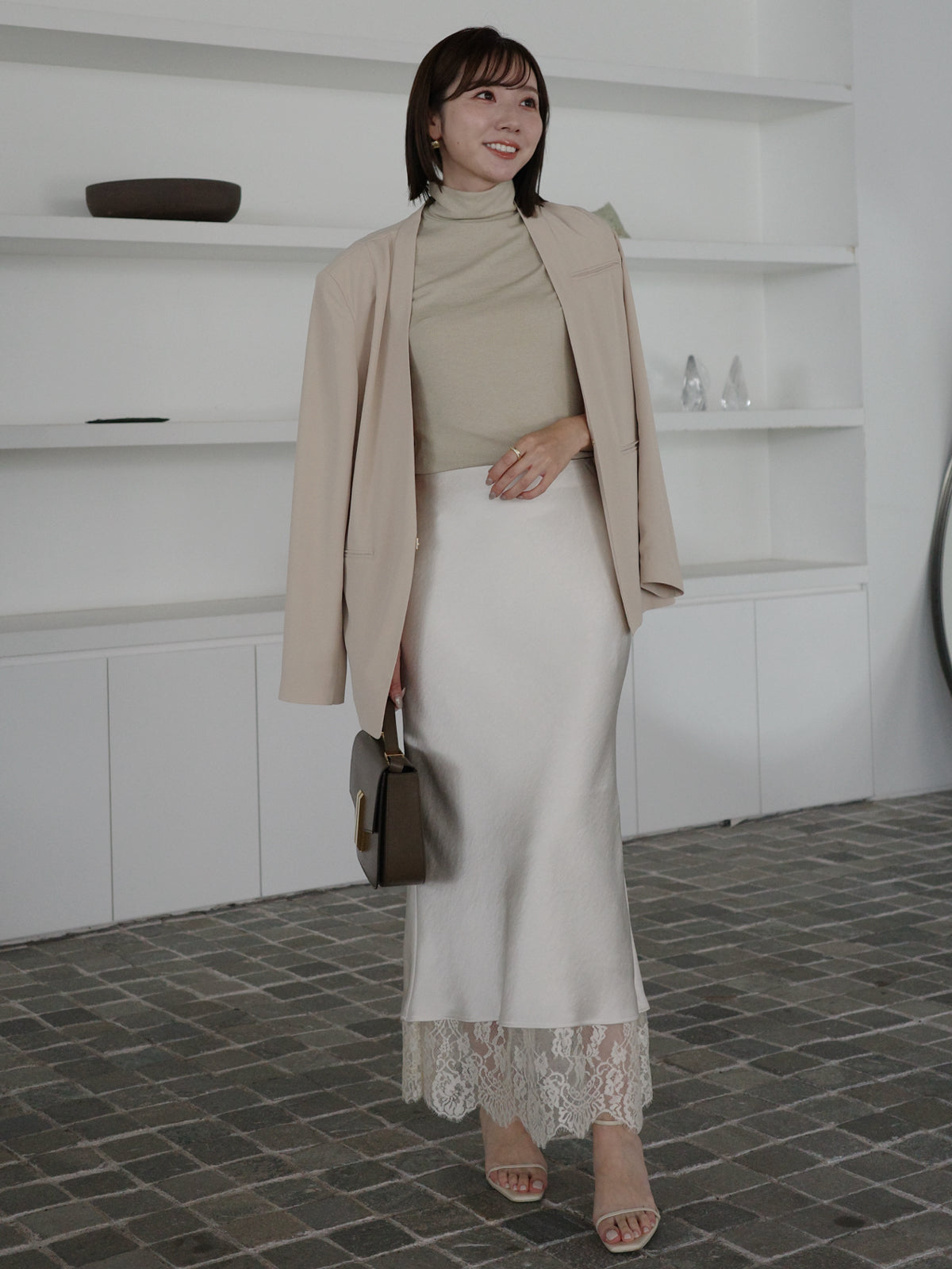 ライトダブルサテンノーカラージャケット