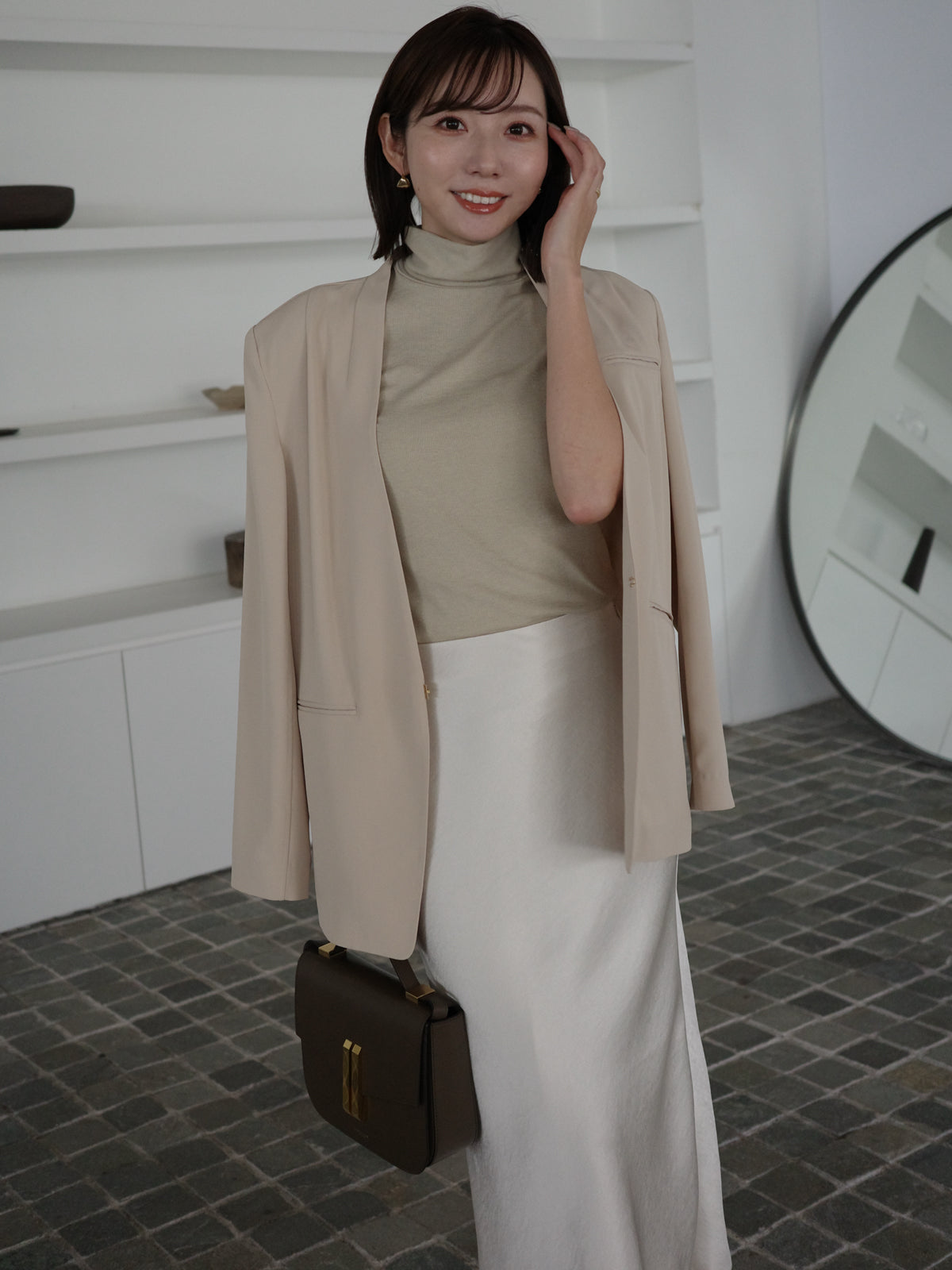 ライトダブルサテンノーカラージャケット