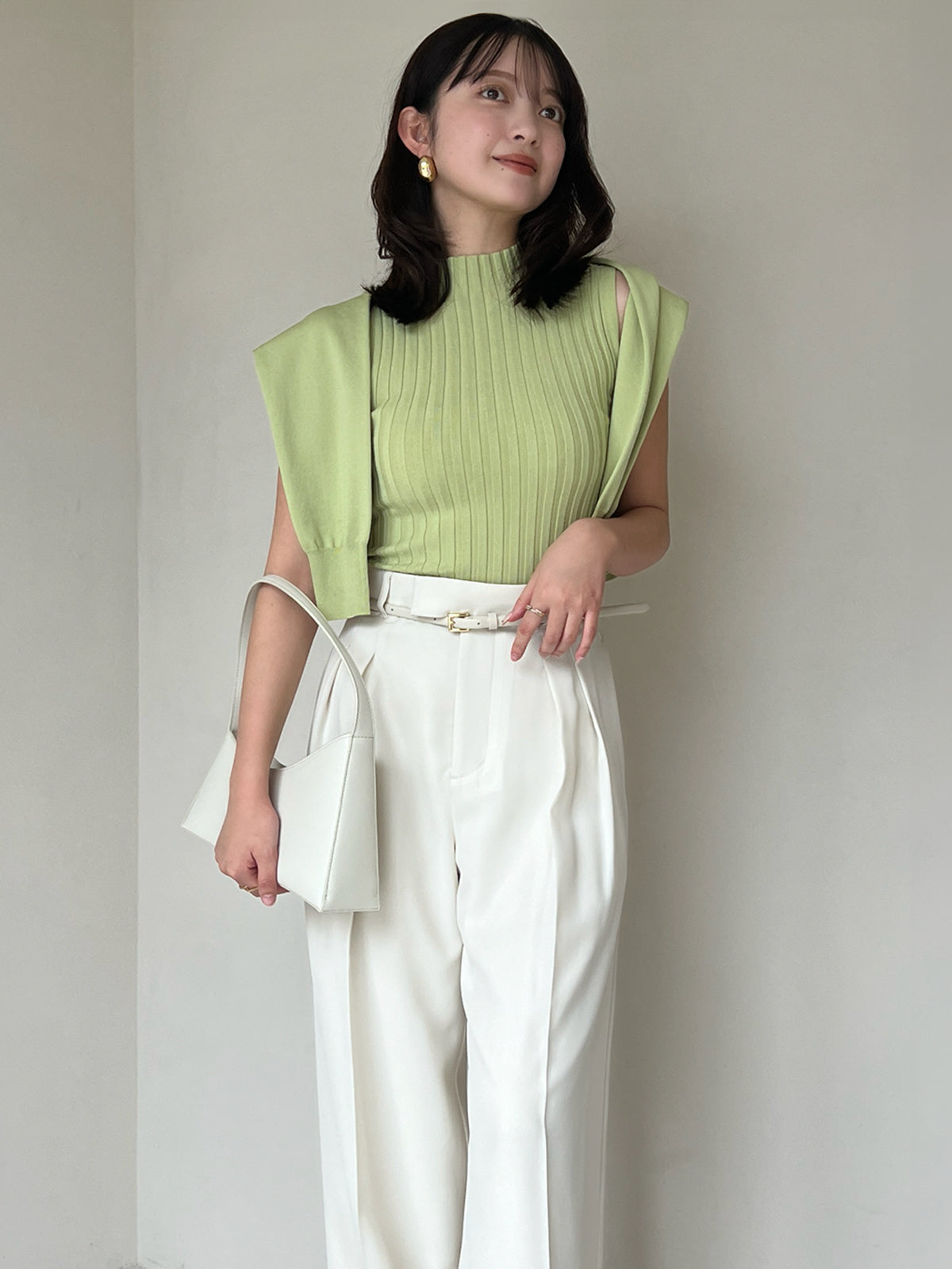 ツータックワイドパンツ