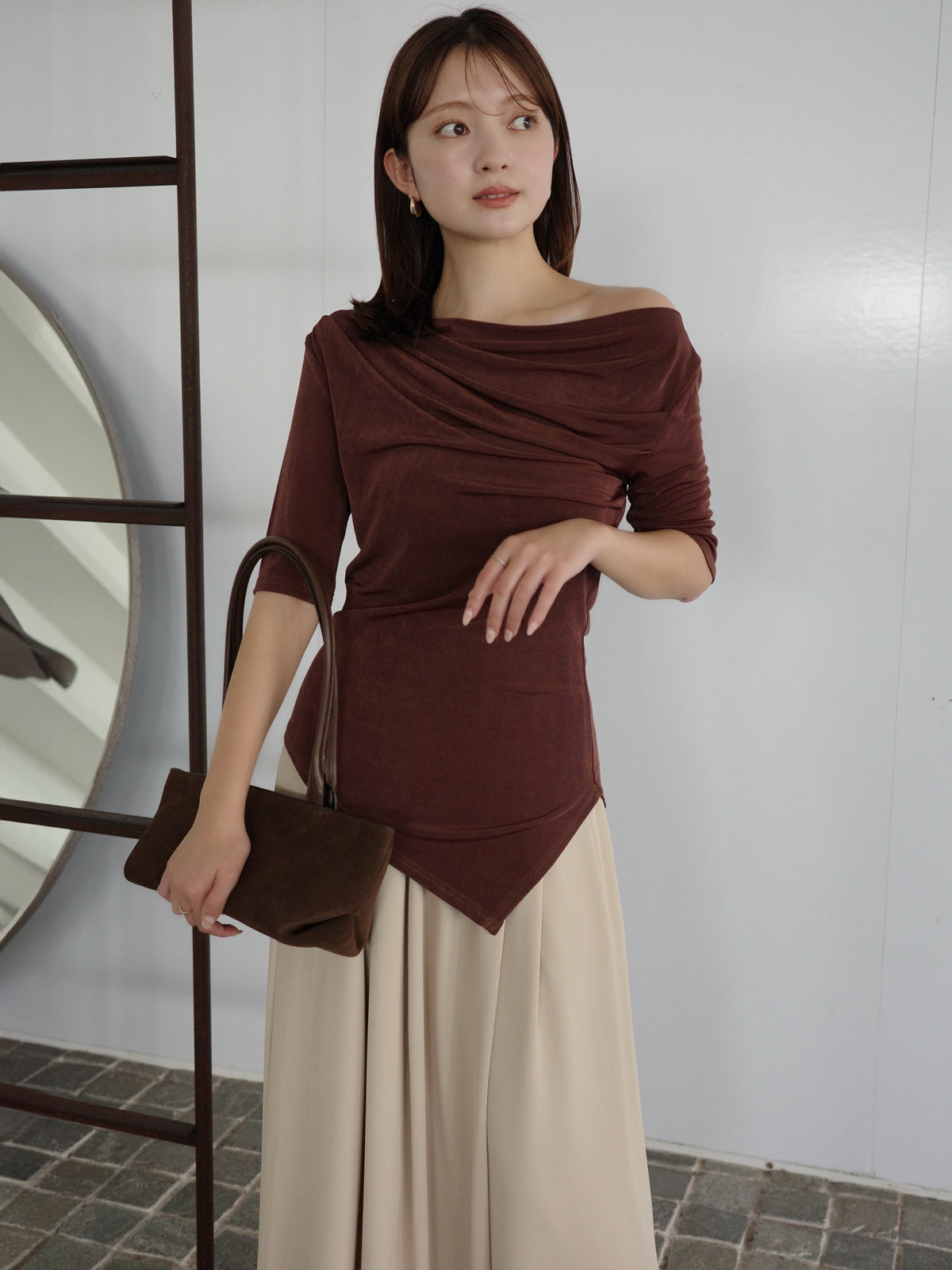 ライトダブルサテンハイウエストパンツ