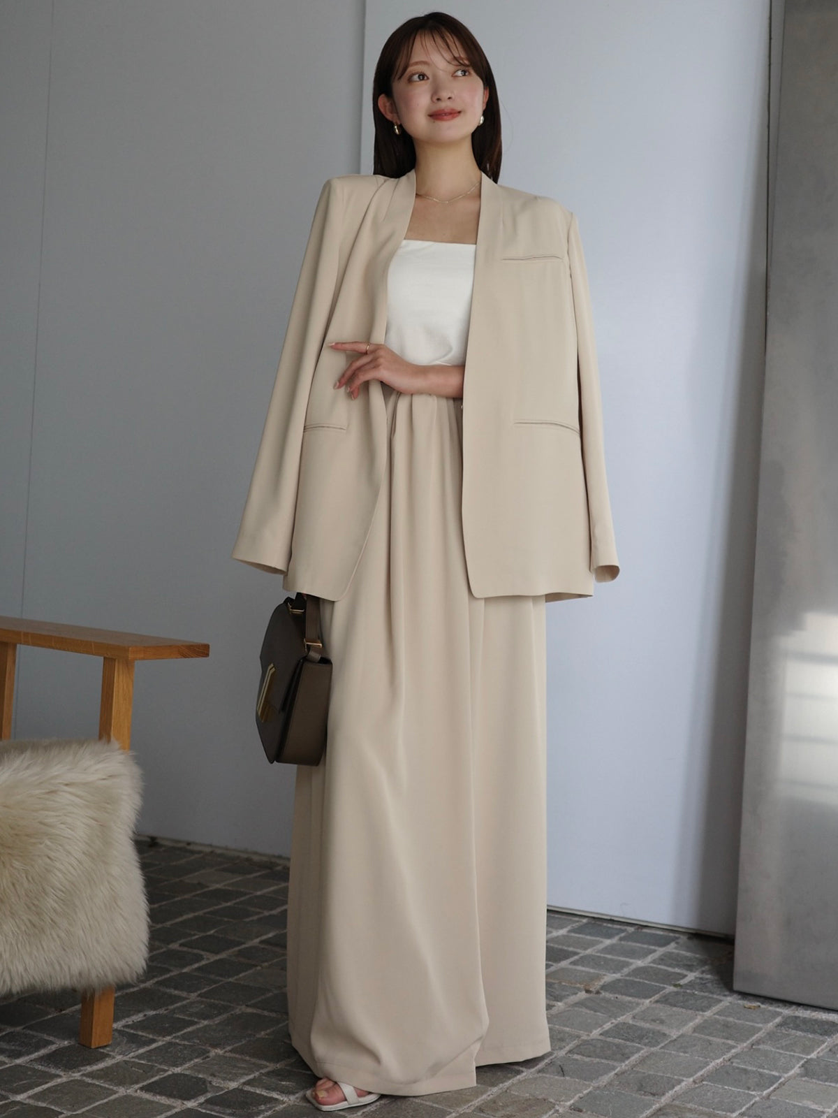 ライトダブルサテンノーカラージャケット