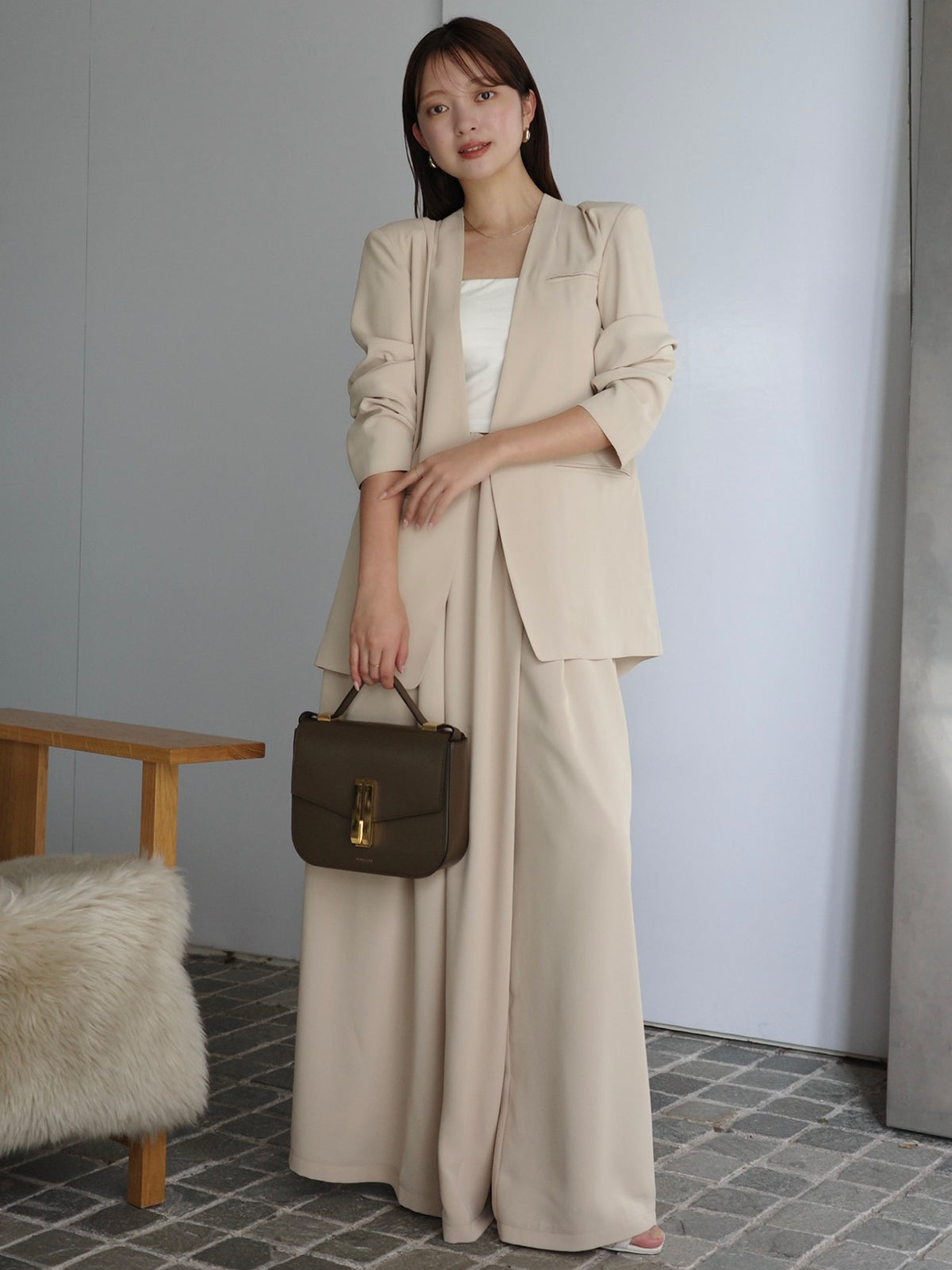 ライトダブルサテンハイウエストパンツ