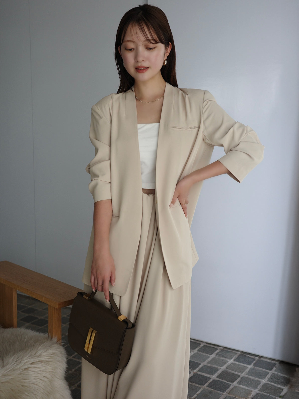 ライトダブルサテンハイウエストパンツ