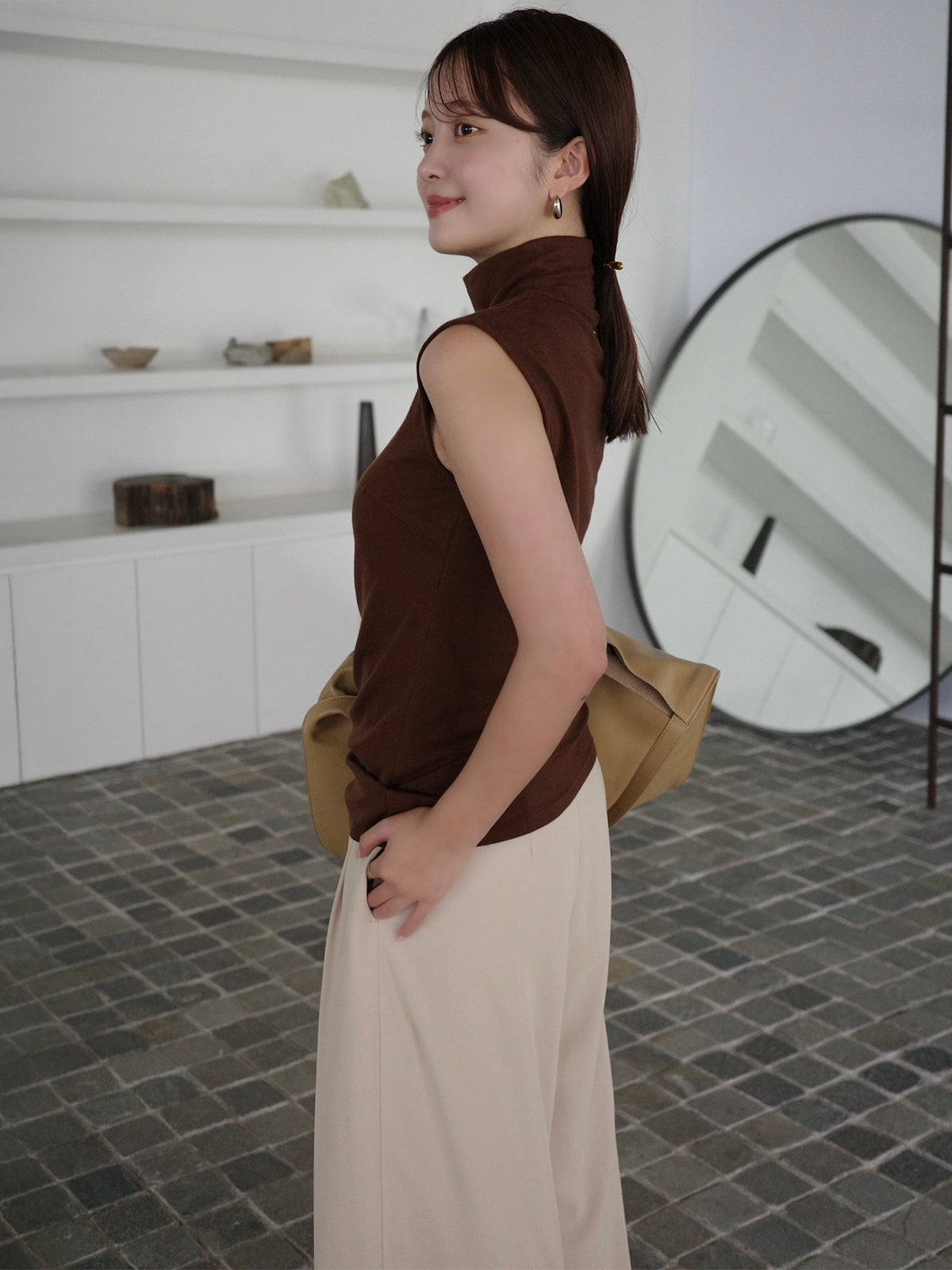 テンセルウールノースリーブカットトップス