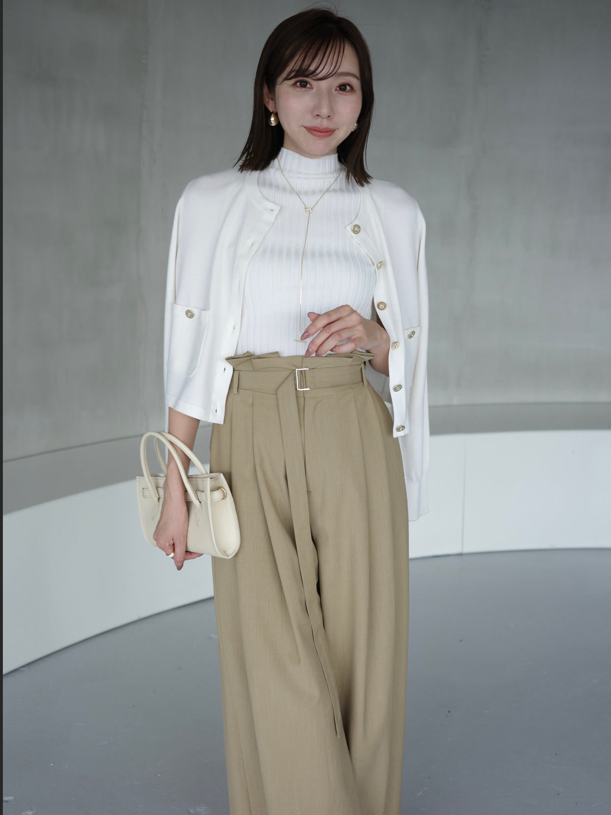 フリルタックワイドパンツ