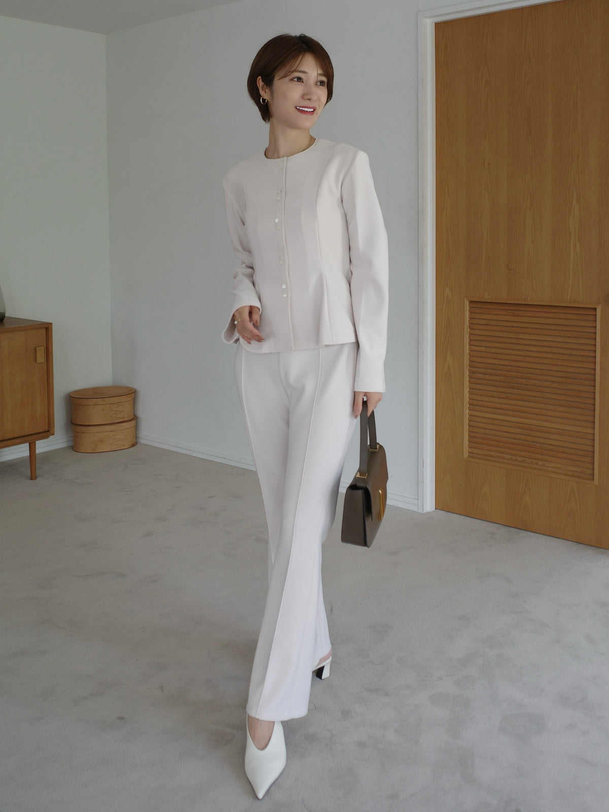 PR:168cm COLOR:ECRU SIZE:1